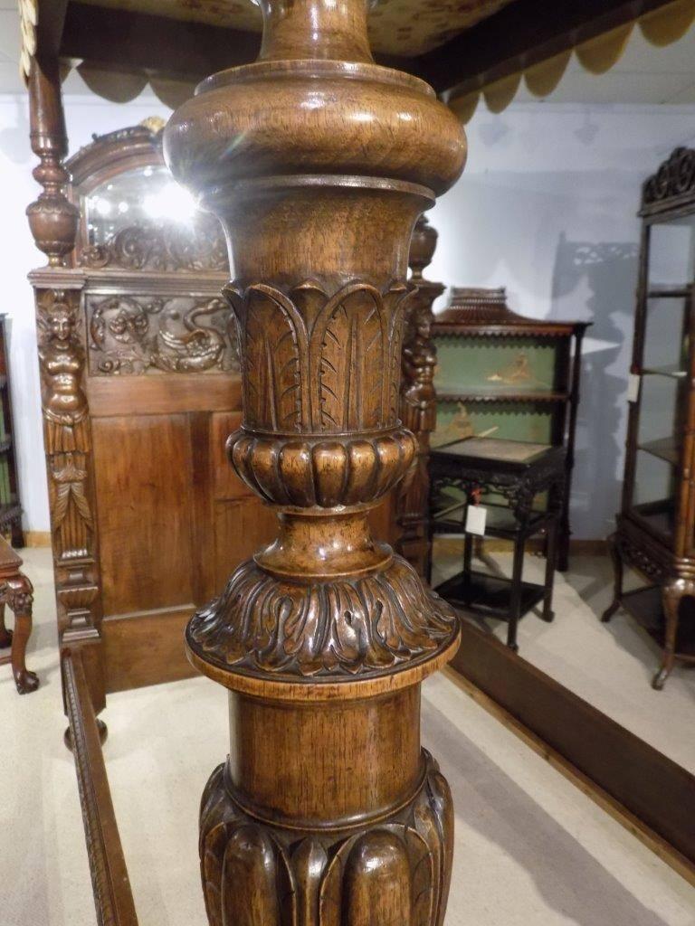 baroque canopy bed
