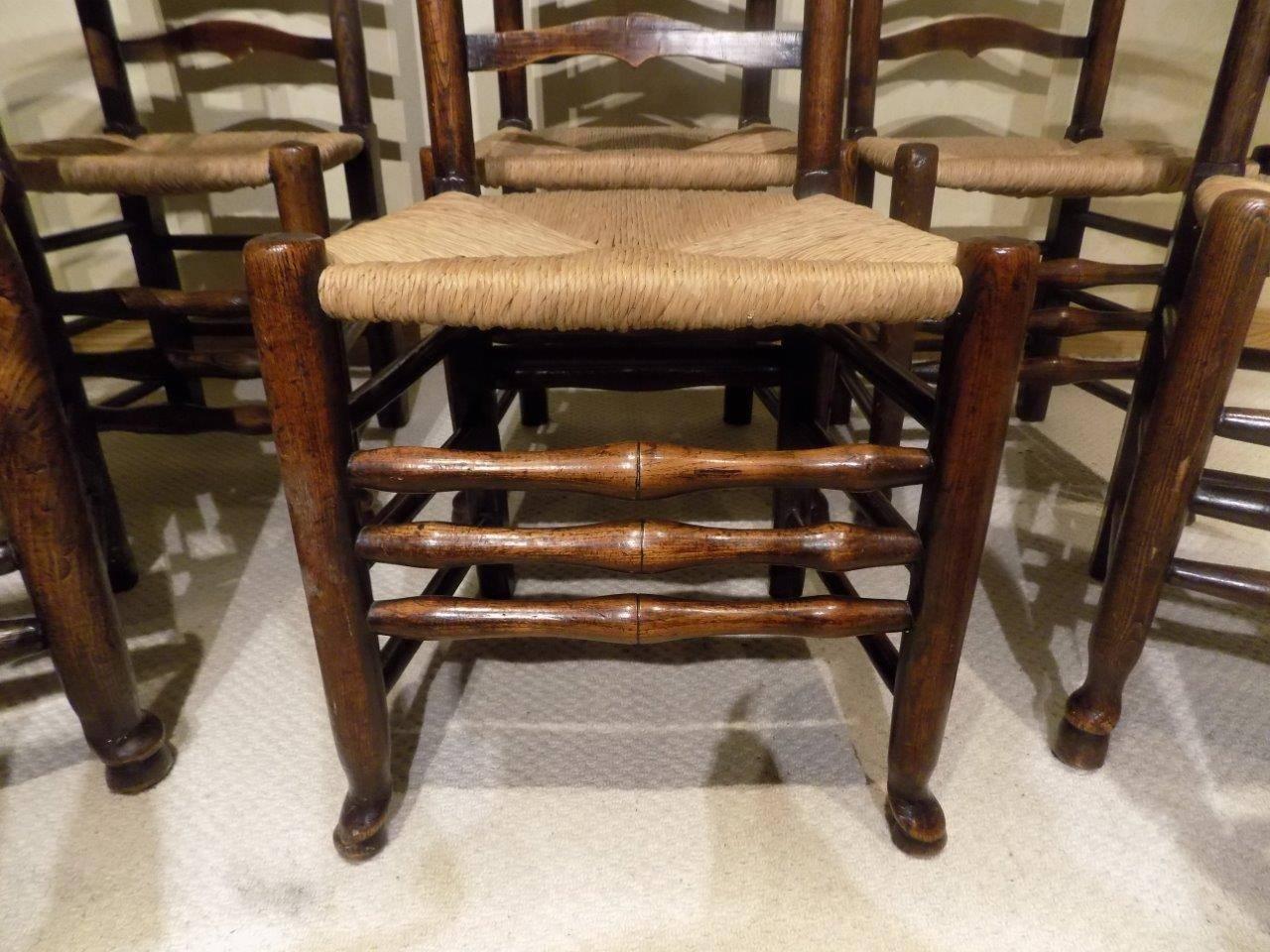 Good Set of Eight Ash Early 19th Century Ladder Back Dining Chairs In Excellent Condition In Darwen, GB