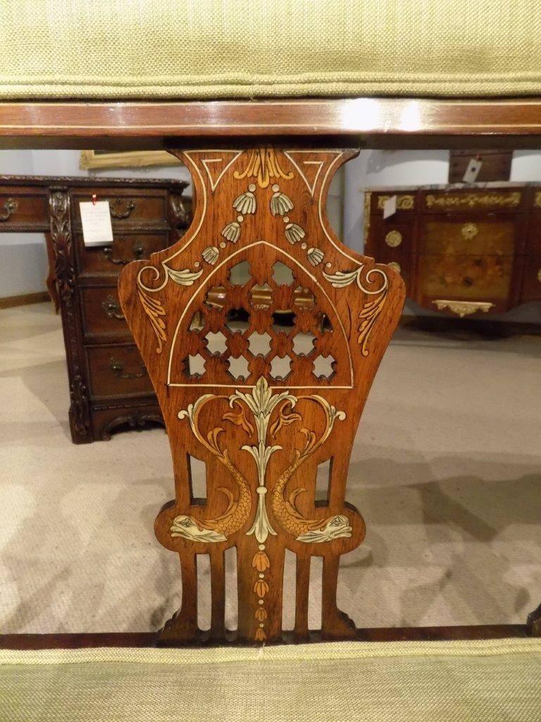 Early 20th Century Fine Quality Mahogany Inlaid Edwardian Period Settee