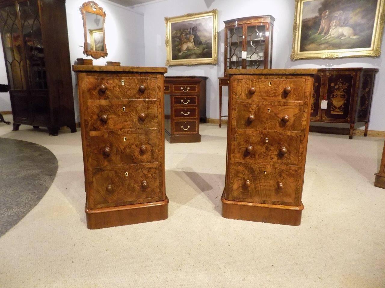 Good Pair of Victorian Period Burr Walnut Antique Bedside Cabinets 5