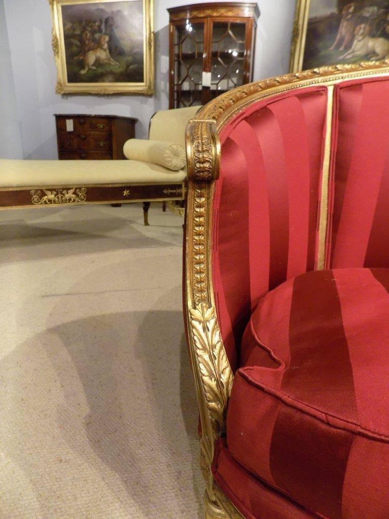 Carved Giltwood Antique French Canapé/Settee In Excellent Condition In Darwen, GB