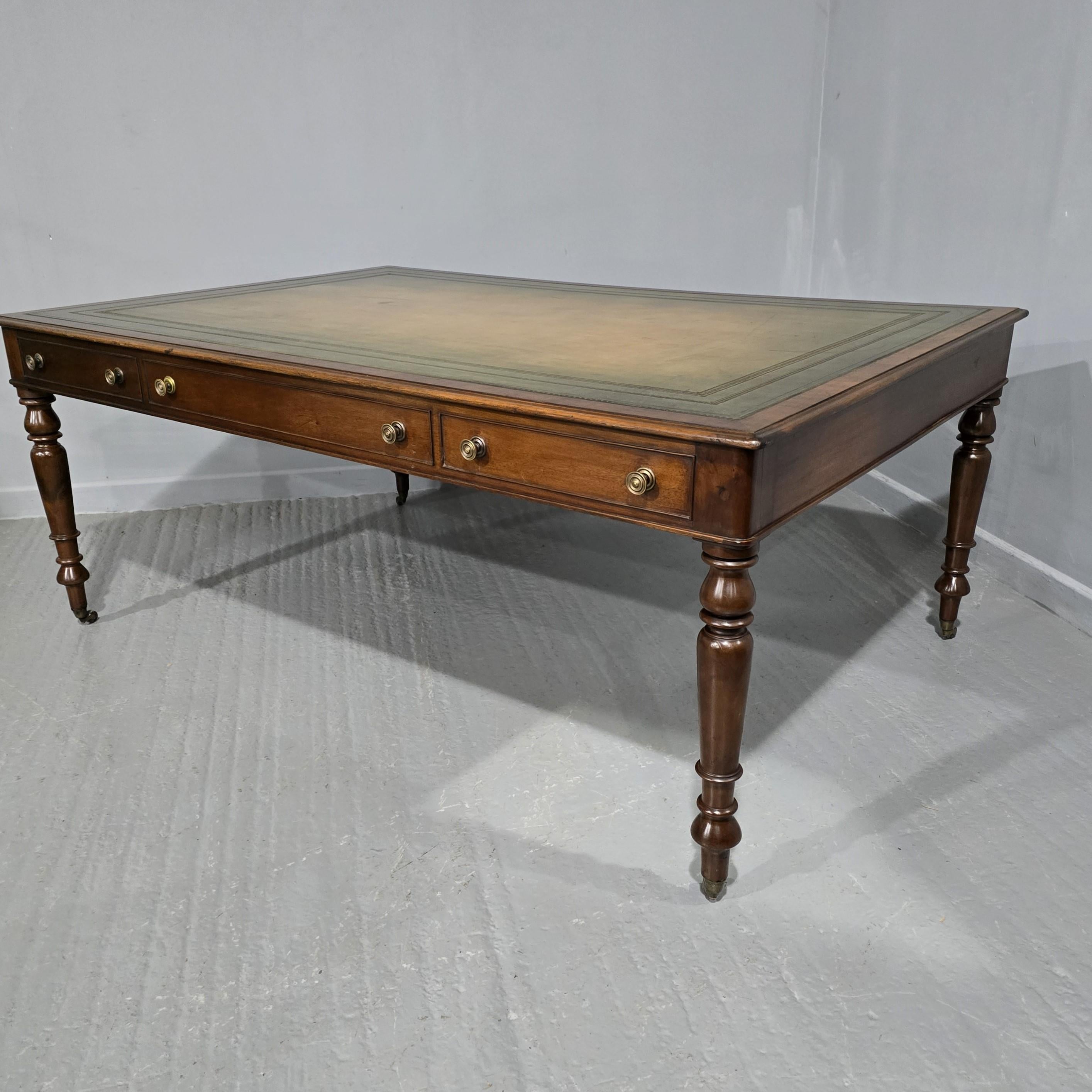 Wonderful  Huge Victorian Mahogany Library Table For Sale 12