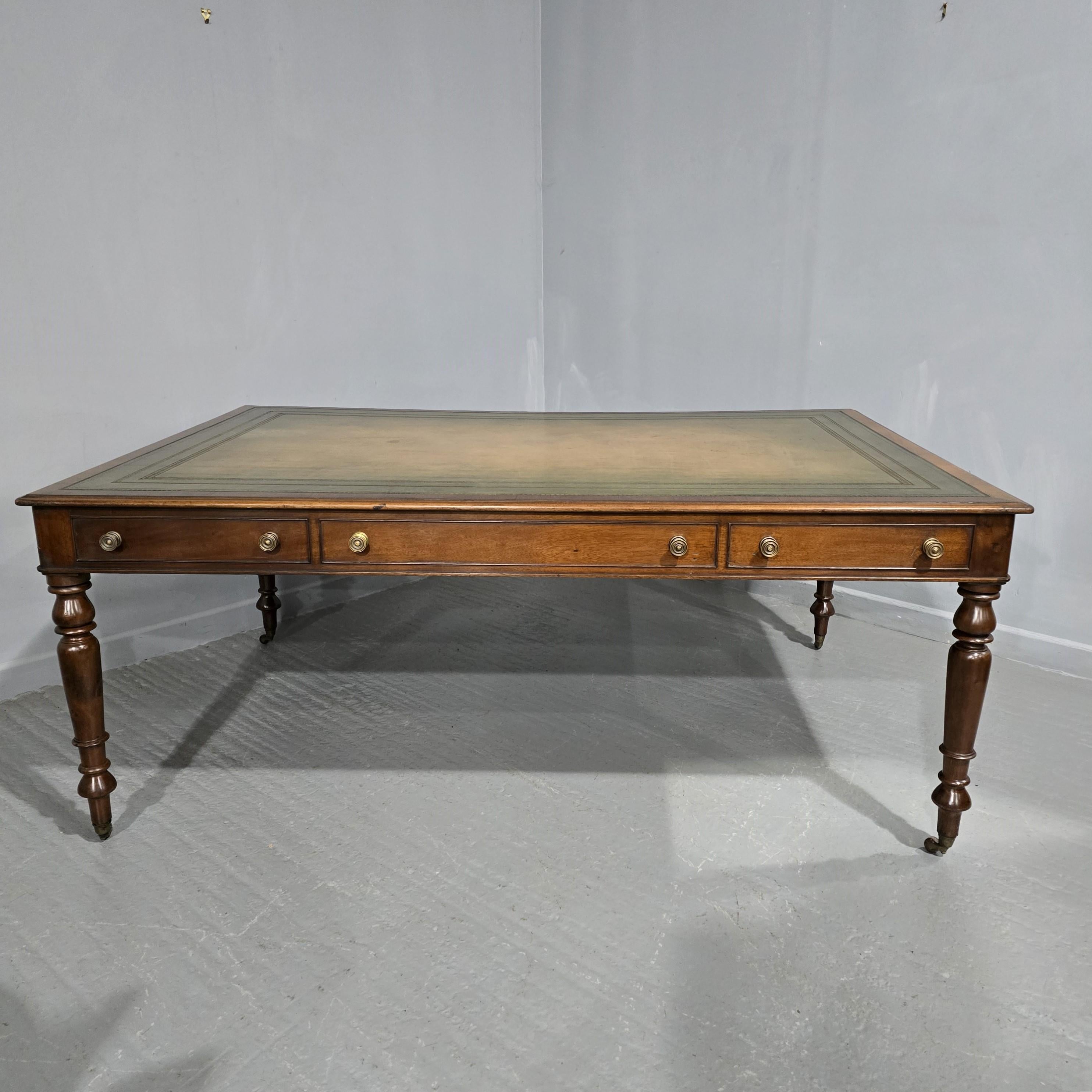Wonderful  Huge Victorian Mahogany Library Table For Sale 11