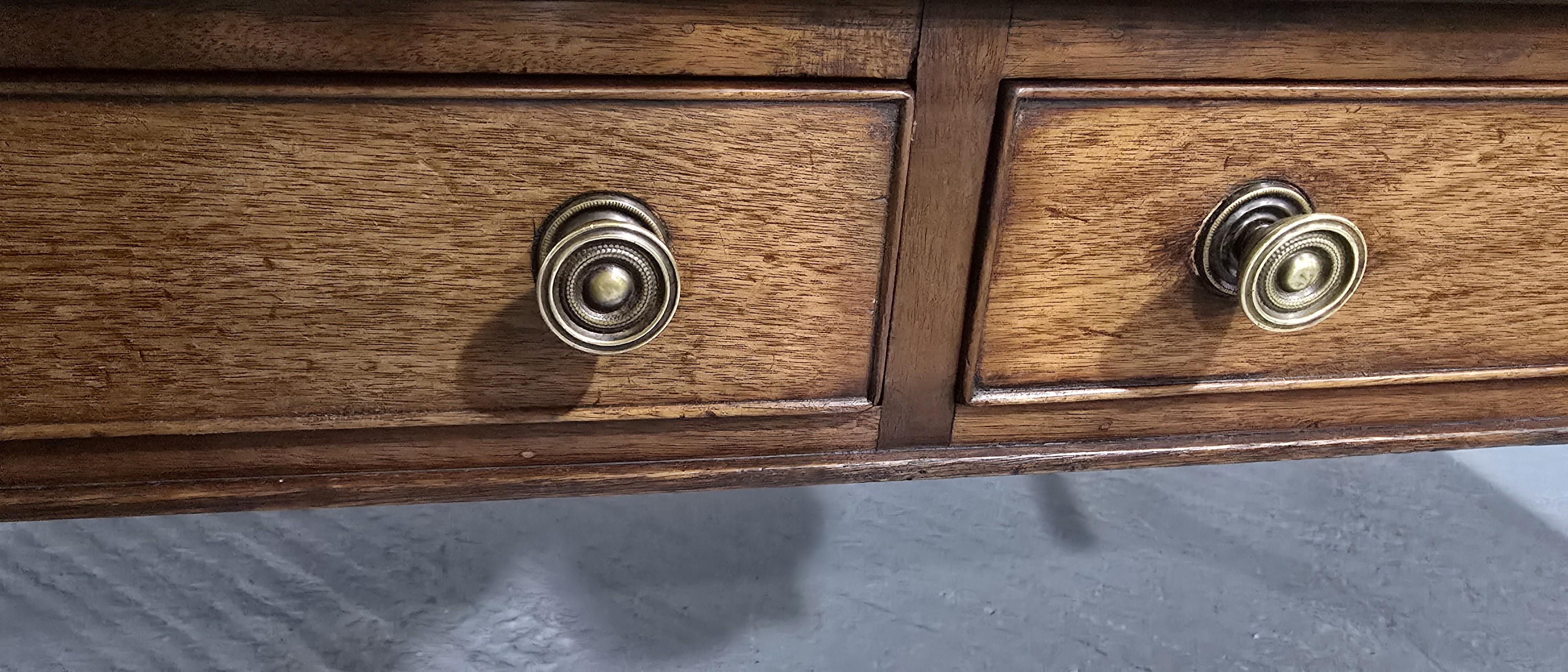 Wonderful  Huge Victorian Mahogany Library Table For Sale 6