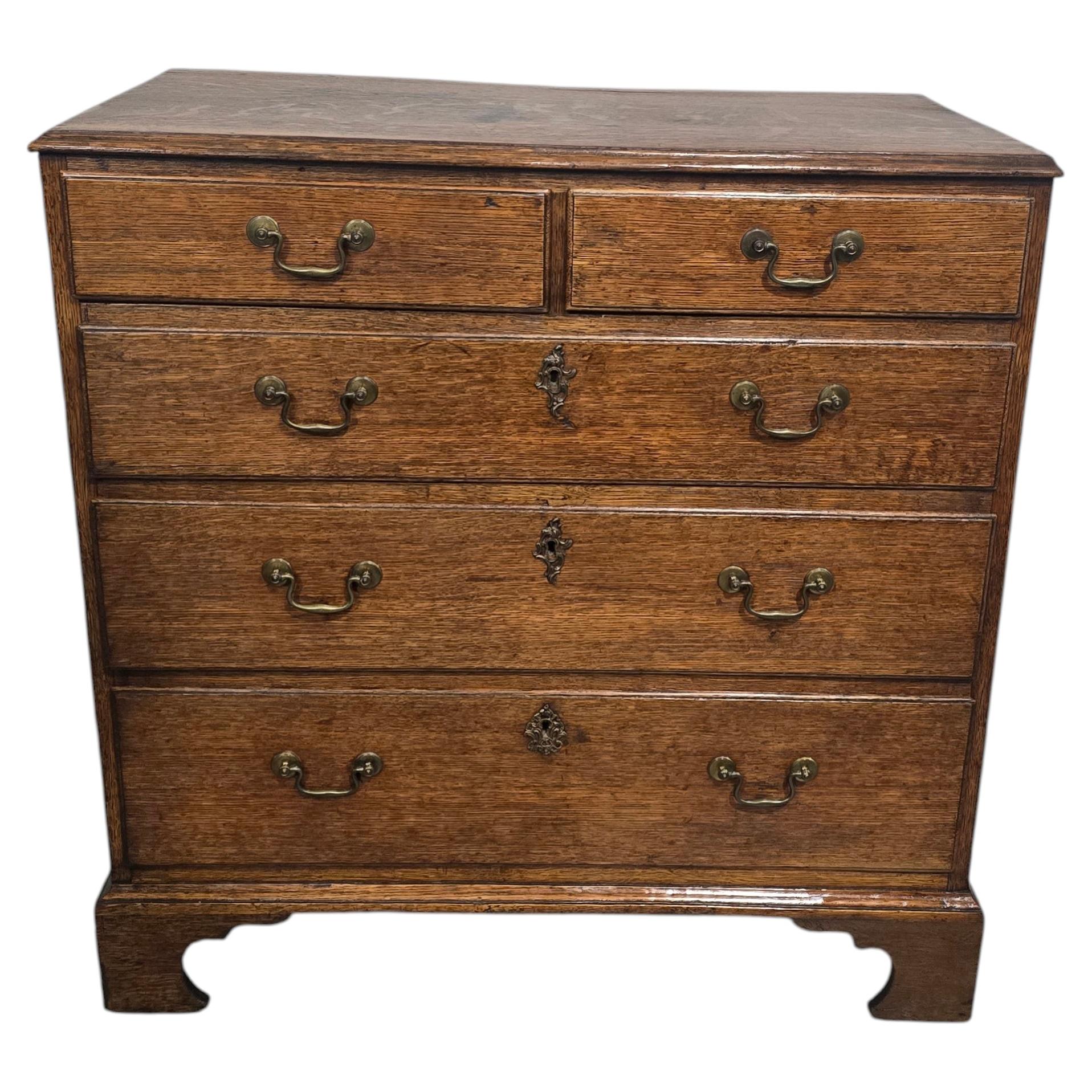 Georgian Oak Chest of Drawers