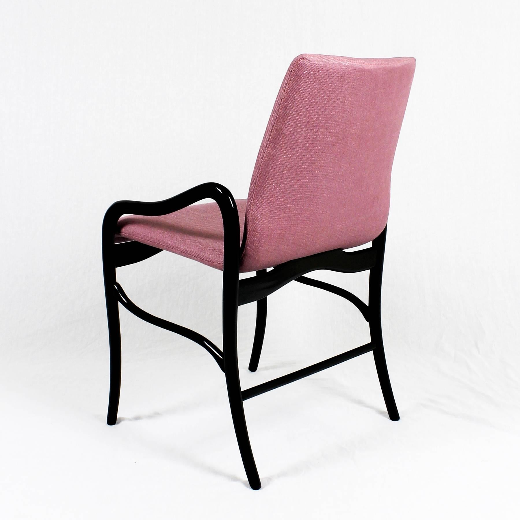 Set of Four Mid-Century Modern Armchairs by Enrico Ciuti With Pink Linen - Italy In Good Condition For Sale In Girona, ES