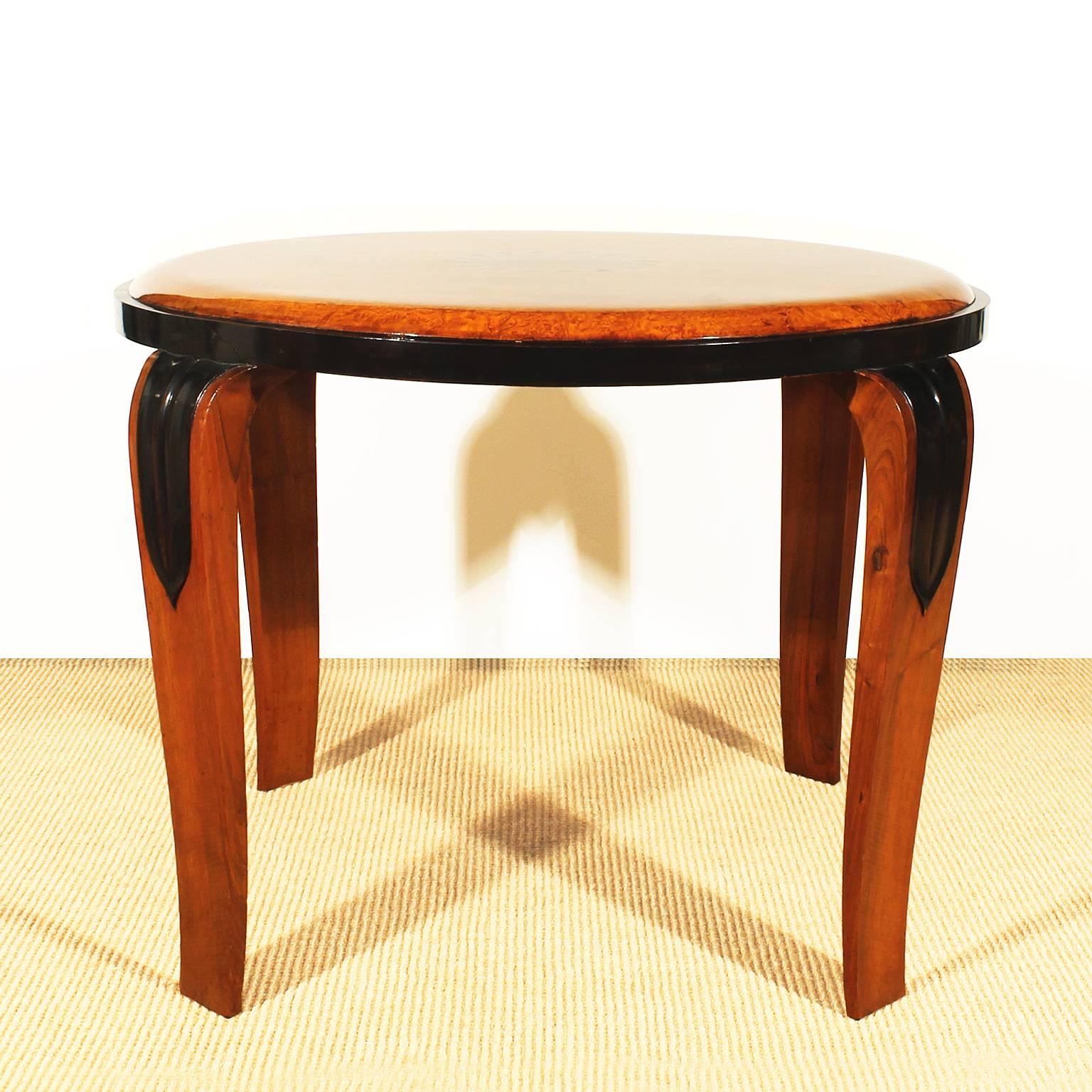 French Art Deco Round Sidetable with Marquetry