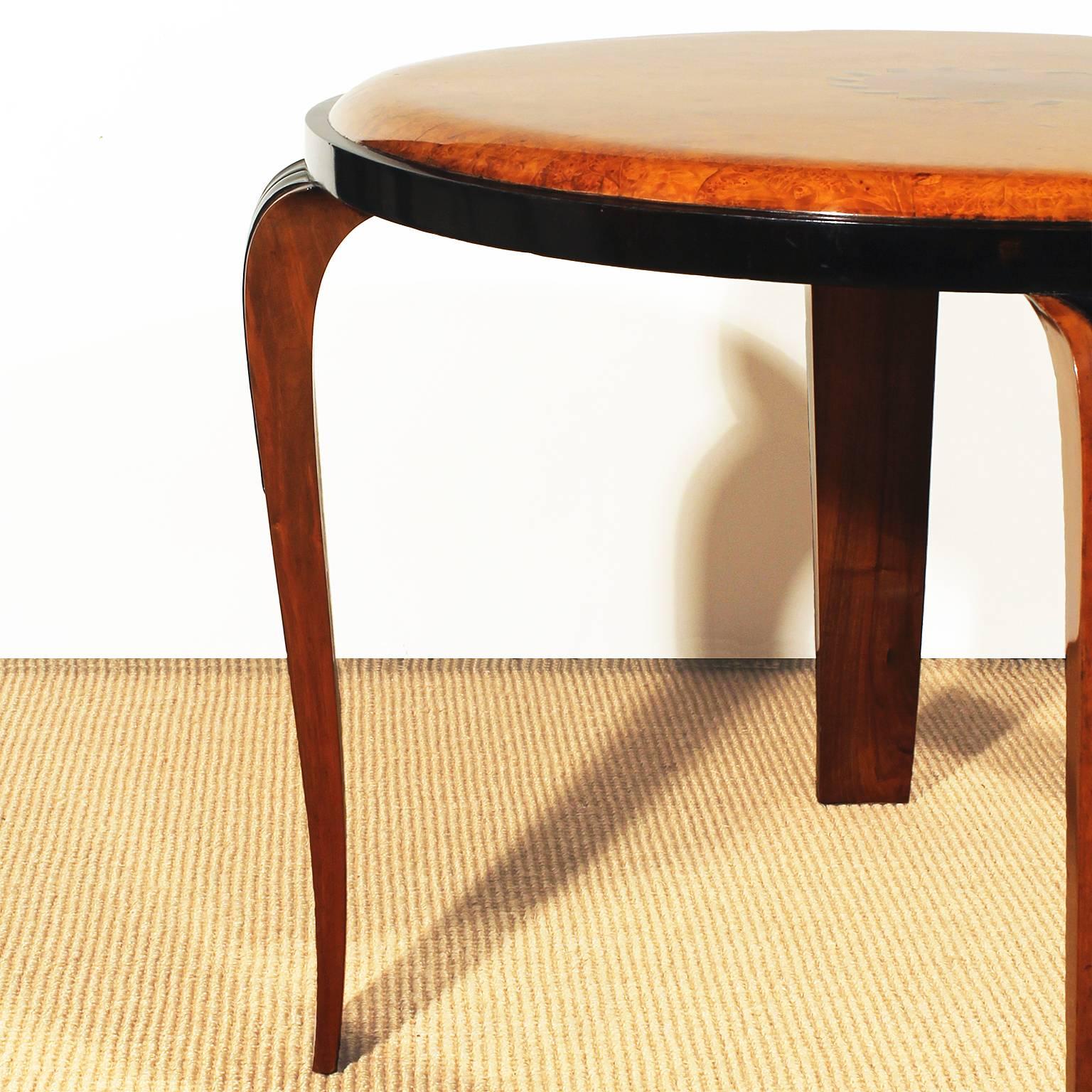 Maple Art Deco Round Sidetable with Marquetry
