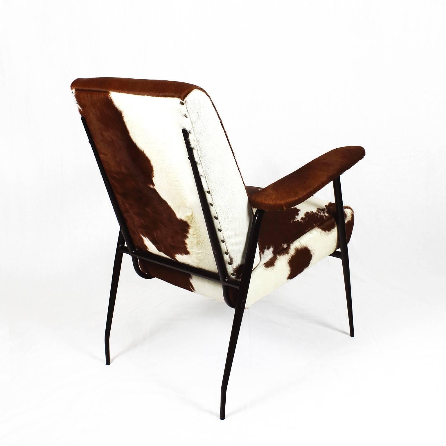 Lacquered 1950´s Pair of Armchairs by Pierre Guariche, iron, colt leather - France