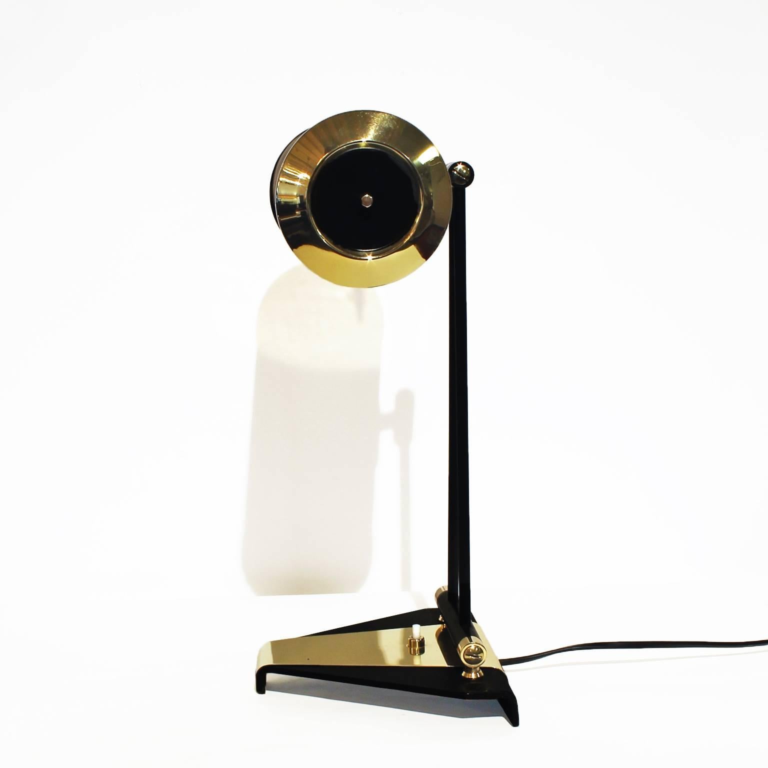Italian 1960´s Desk Lamp Model 8051 by Stilnovo, black lacquered brass, glass - Italy