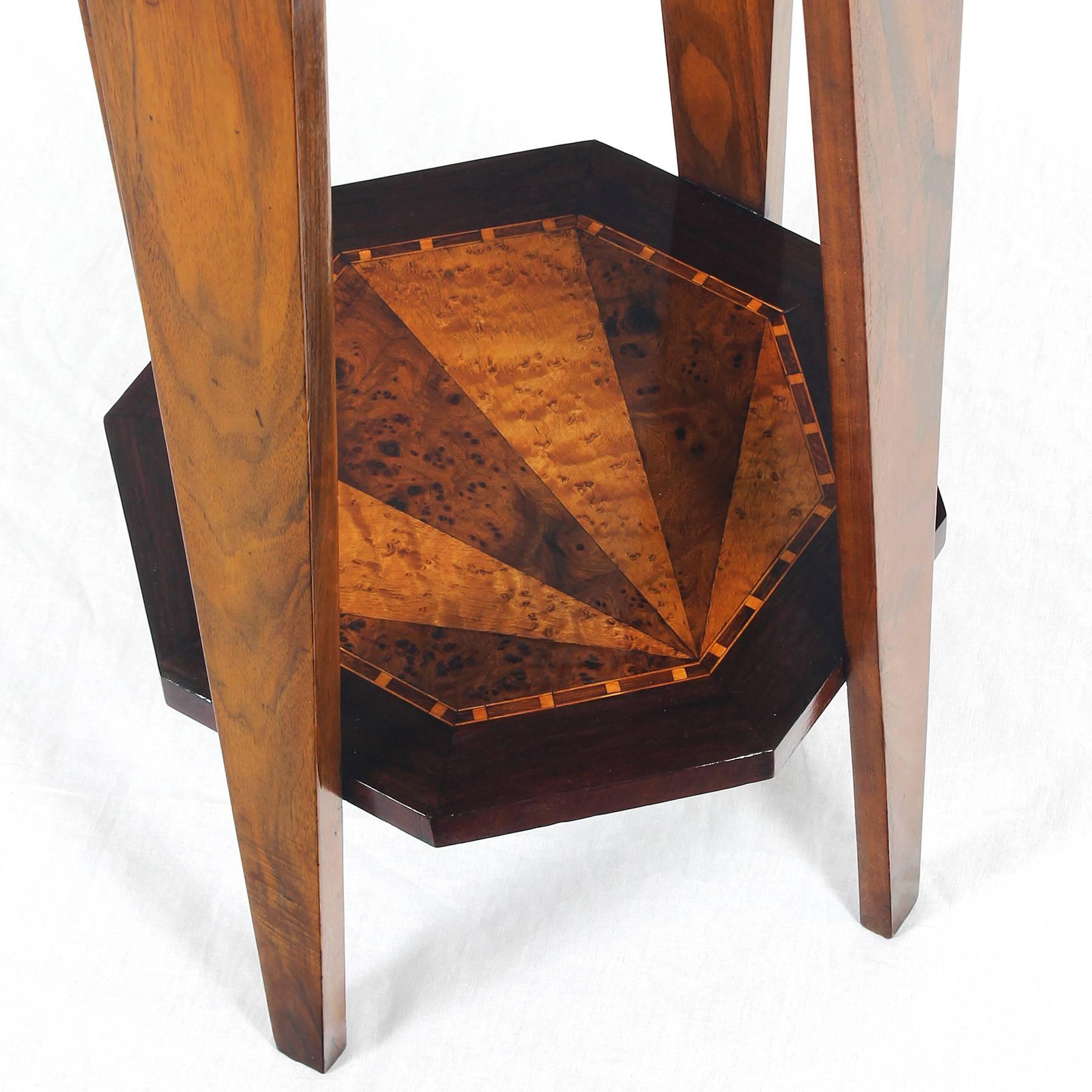 Marquetry 1925 - Art Deco Stand, walnut and marquetry, leather - France