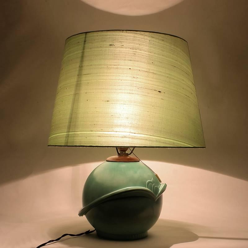 1930s Art Deco Table Lamp In Celadon Green Ceramic - Czechoslovakia For Sale 2