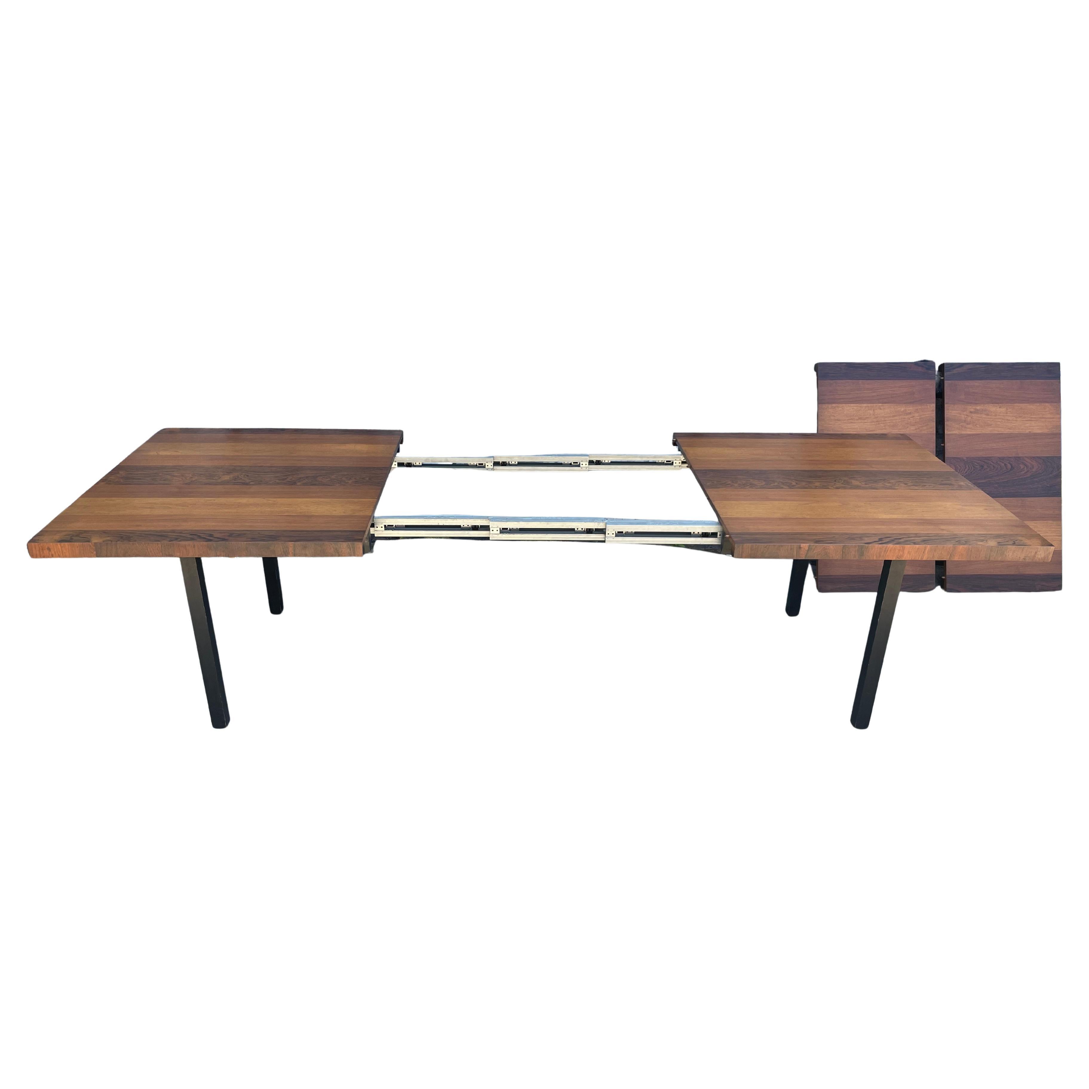 Table de salle à manger extensible en tri-bois de Milo Baughman avec 2 abattants en vente 2