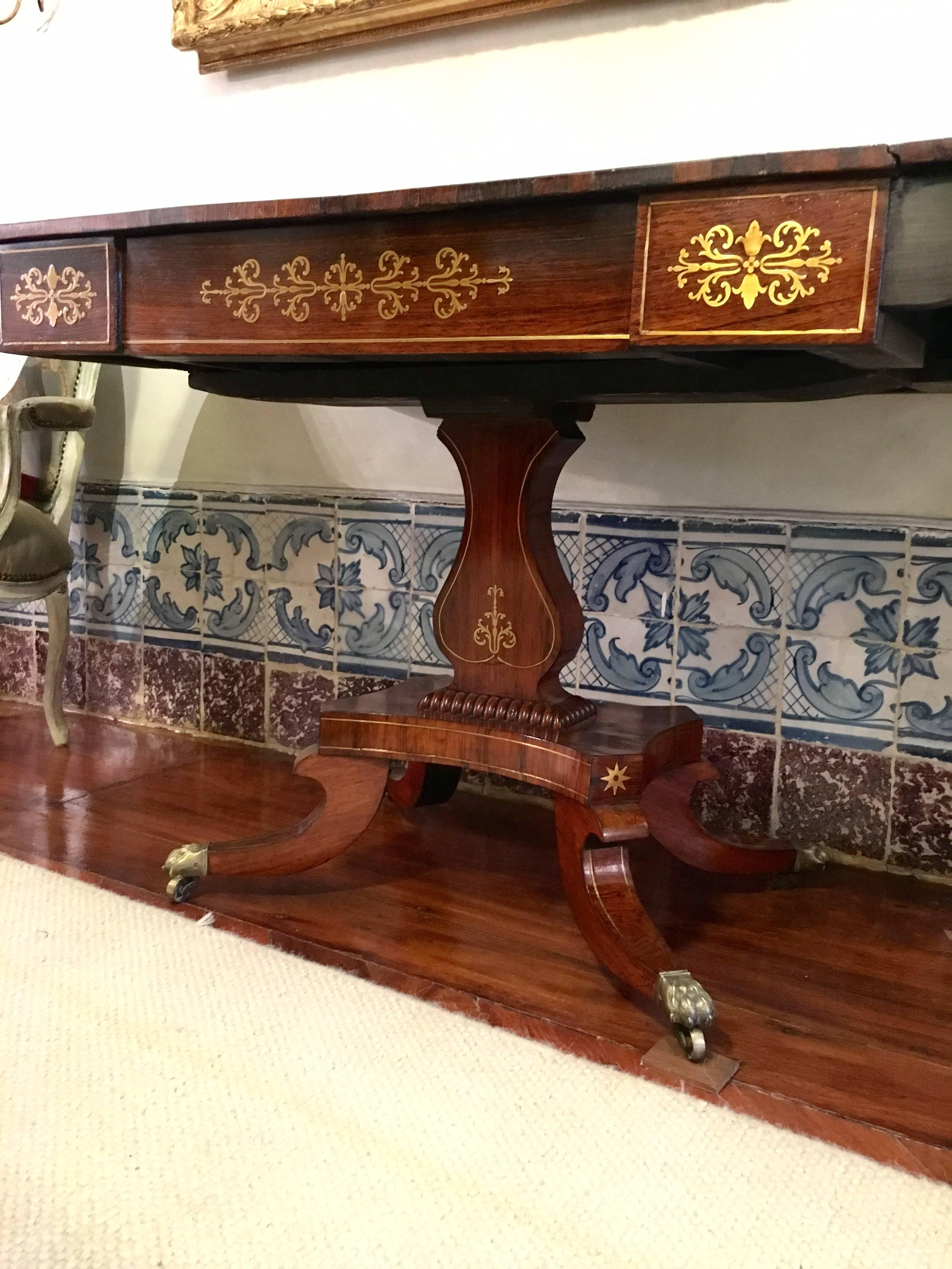 English Regency Rosewood Brass Inlaid Sofa Table Early 19th Century For Sale 1