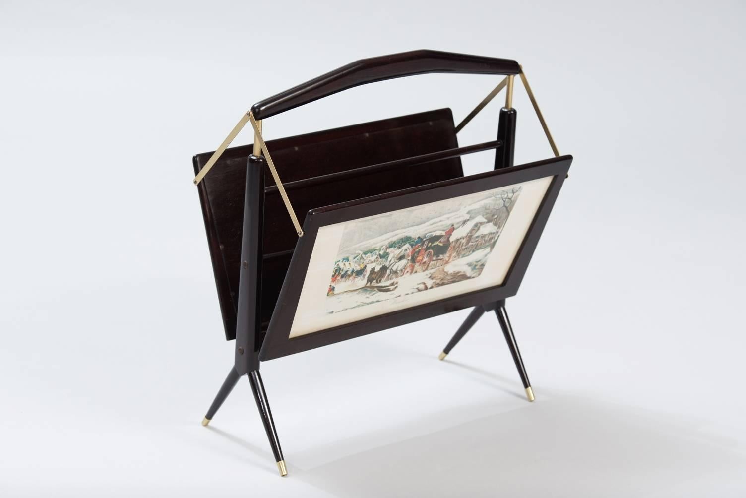 Foldable magazine rack in the style of Ico Parisi.