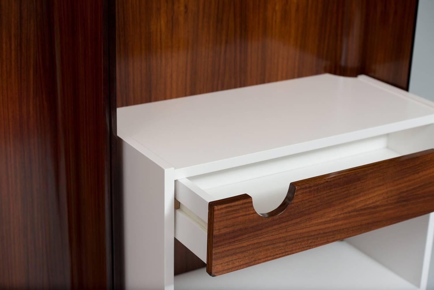 Fiarm Coat Rack with Console 1