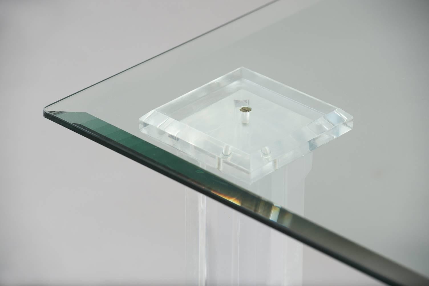 Late 20th Century Italian lucite and glass Side Table For Sale