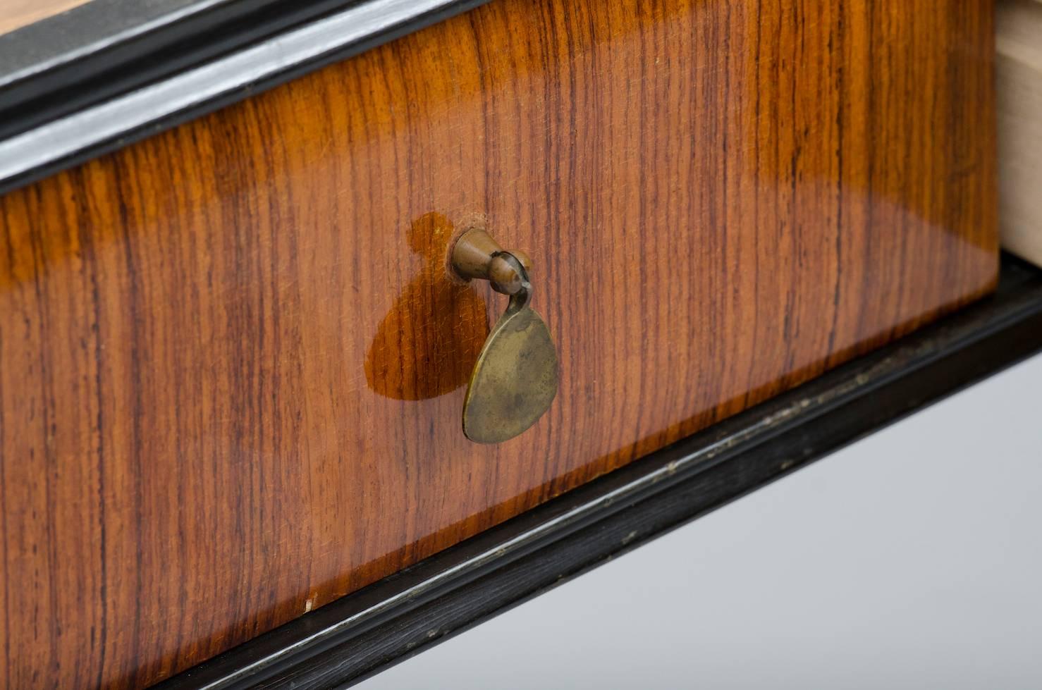 Varnished Italian Chest of Drawers