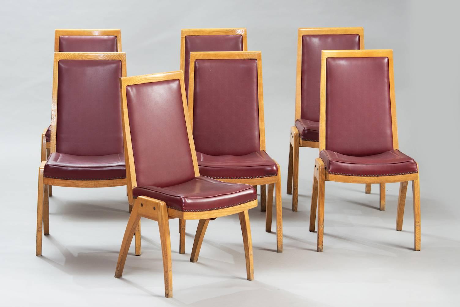 Varnished Set of Seven Austrian mid-century modern Dining Chairs