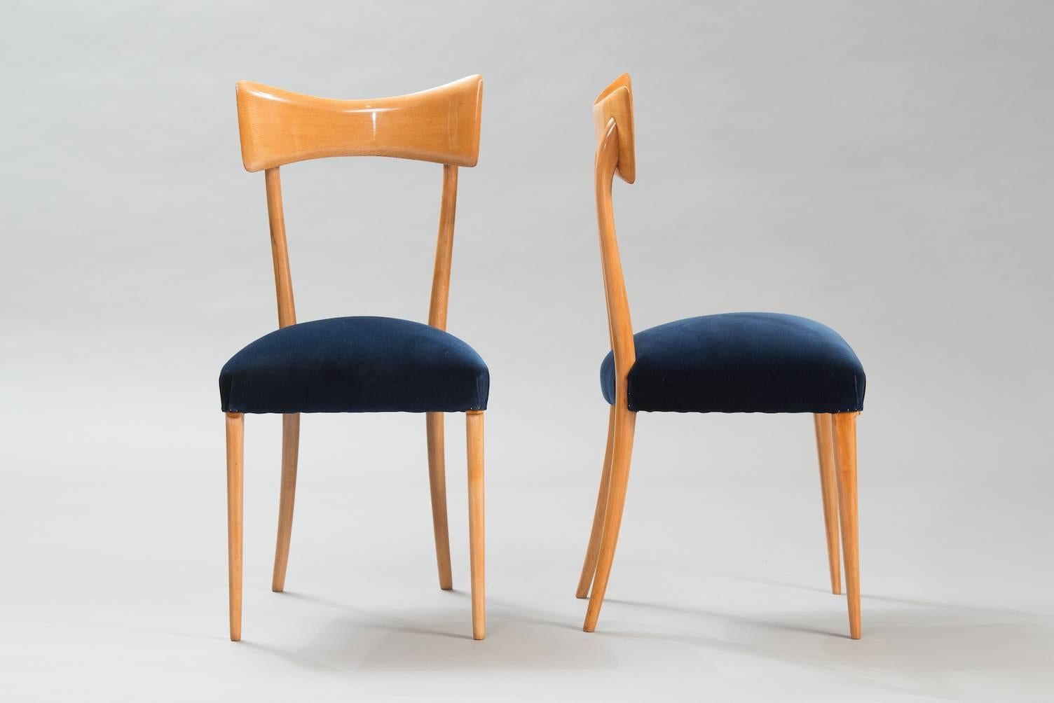 Mid-Century Modern Italian Dining Chairs in the Style of Ico Parisi, Set of Six For Sale