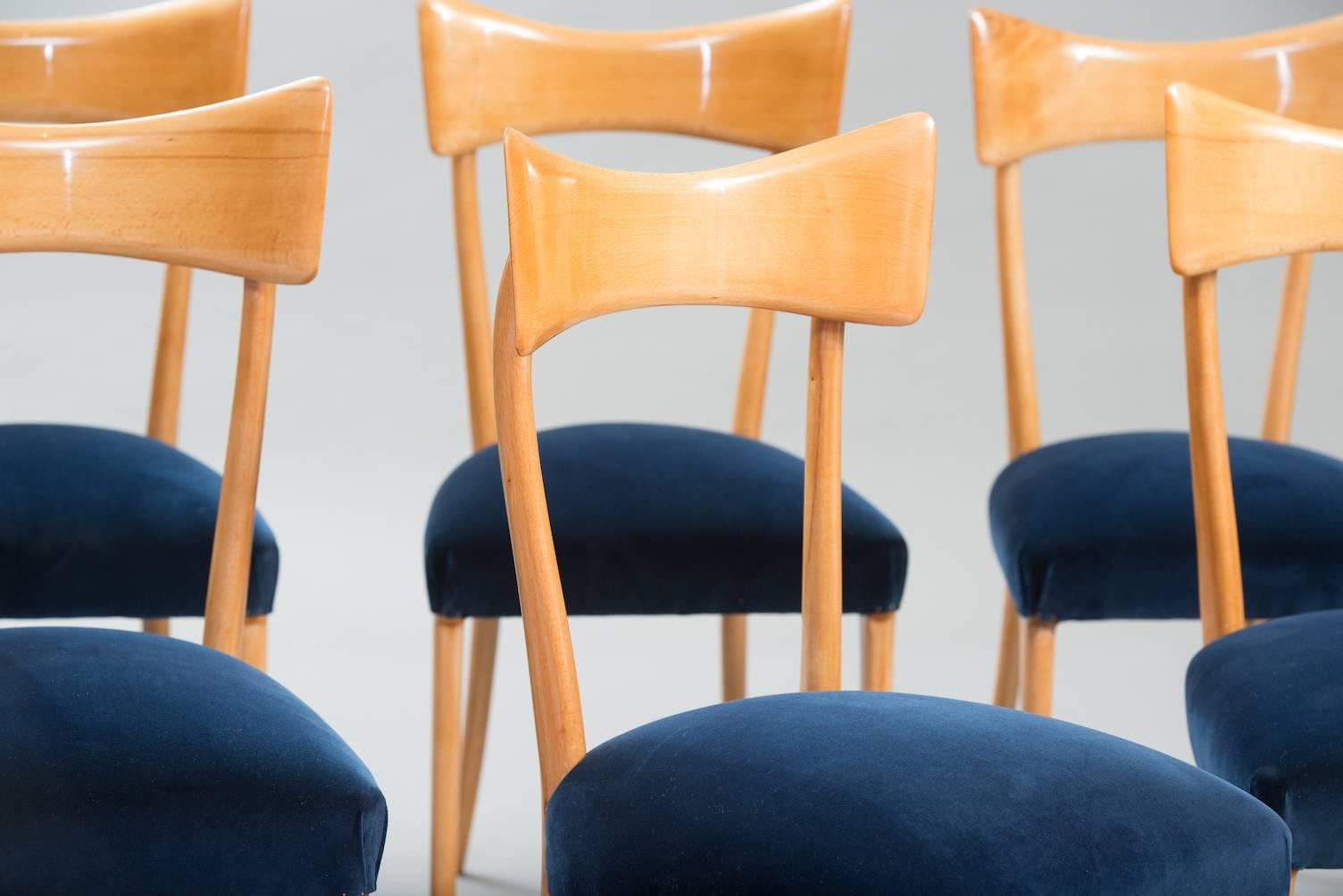 Mid-20th Century Italian Dining Chairs in the Style of Ico Parisi, Set of Six For Sale