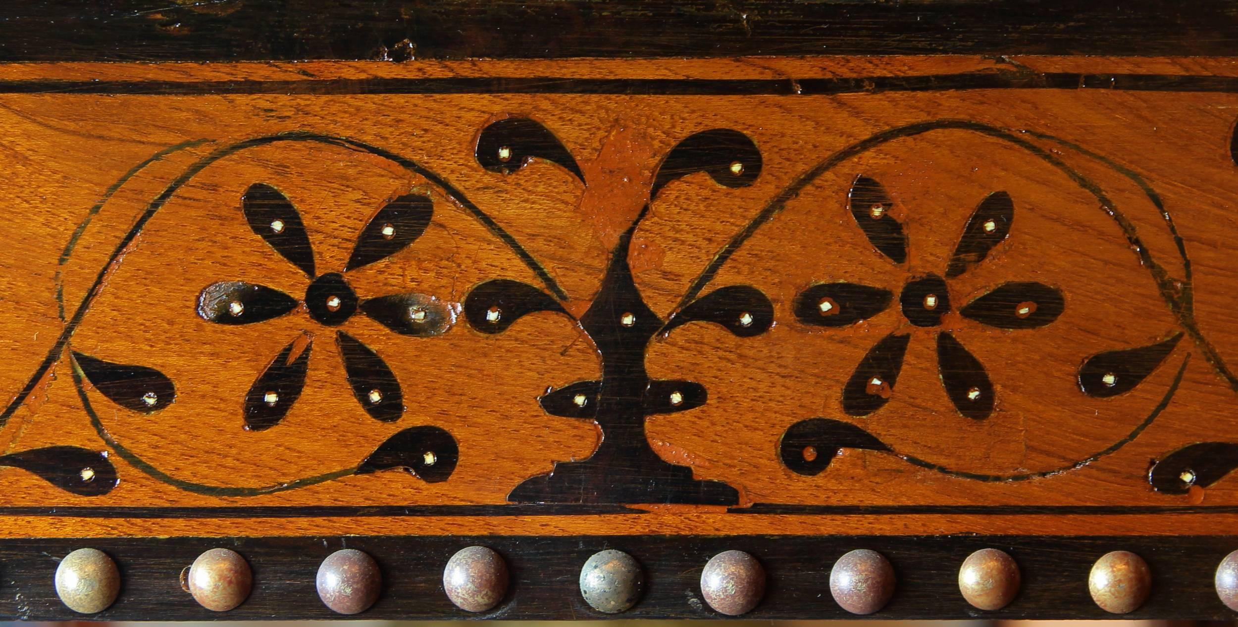 17th Century Indo-Portuguese Table For Sale 1