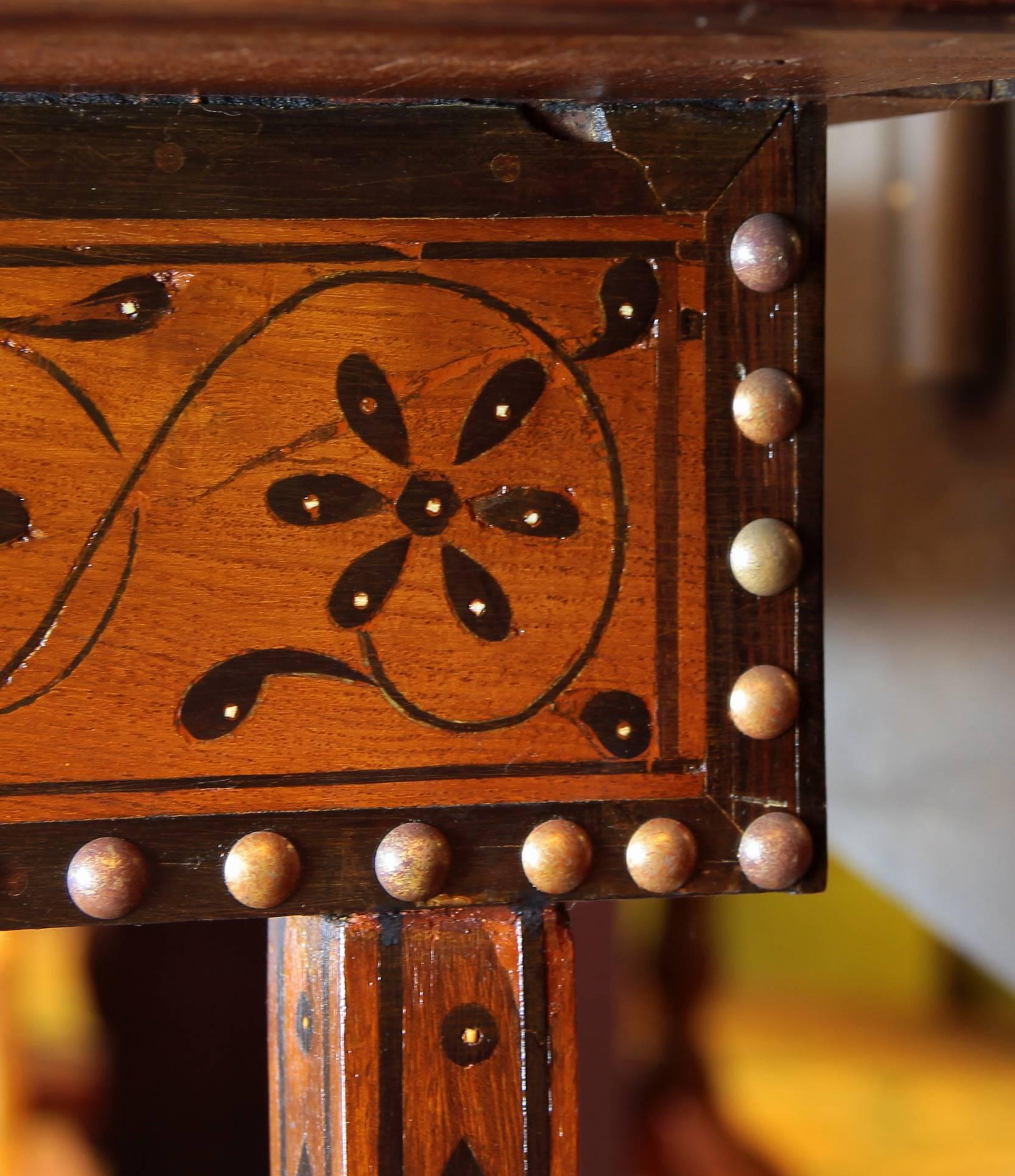 Indian 17th Century Indo-Portuguese Table For Sale