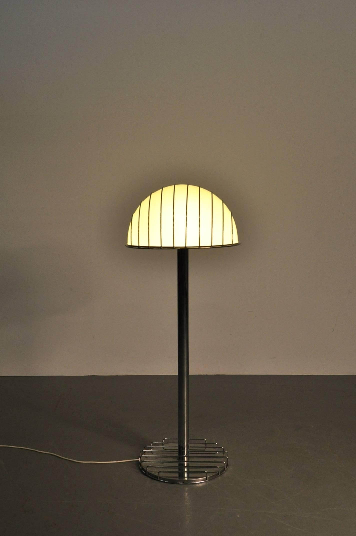 Floor Lamp by Adalberto Dal Lago for Esperia, Italy, circa 1960 In Good Condition For Sale In Amsterdam, NL