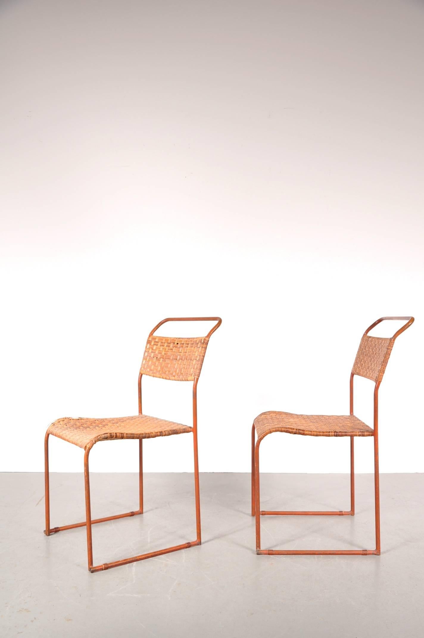 Tissage Ensemble de deux chaises de salle à manger Prototype du Bauhaus, vers 1930 en vente