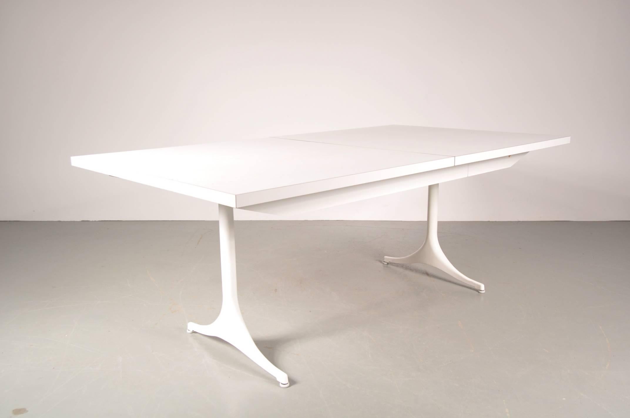 Mid-20th Century Extendable Dining Table by George Nelson for Herman Miller, USA, circa 1960