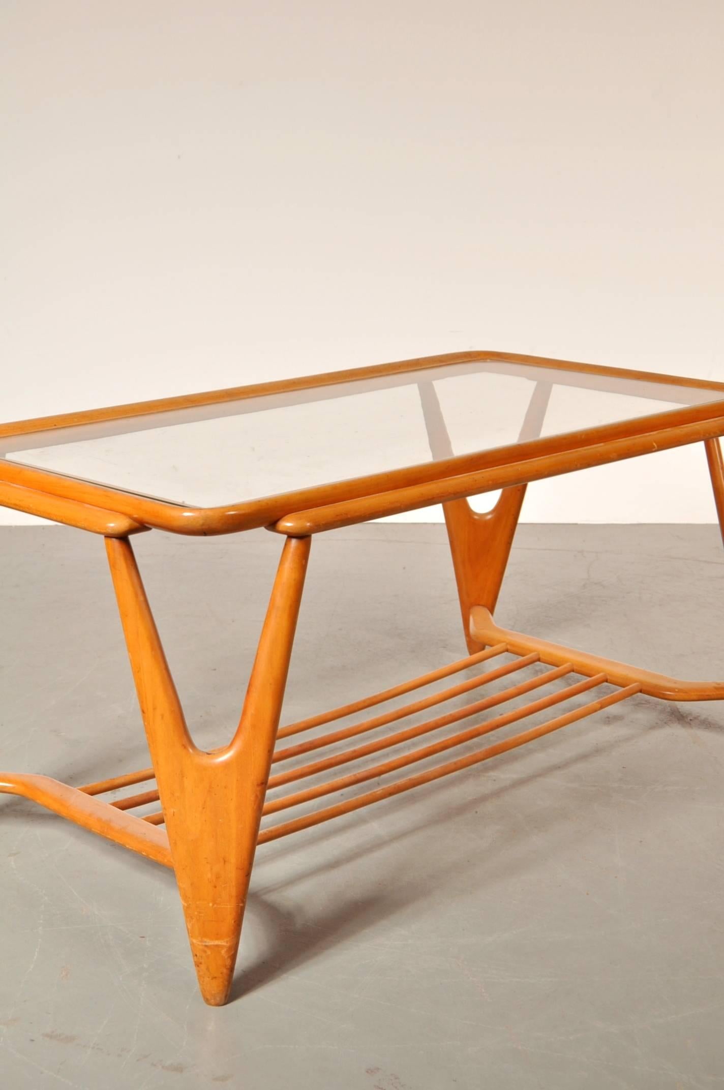 Mid-Century Modern Coffee Table in the Style of Cesare Lacca, Italy, circa 1950