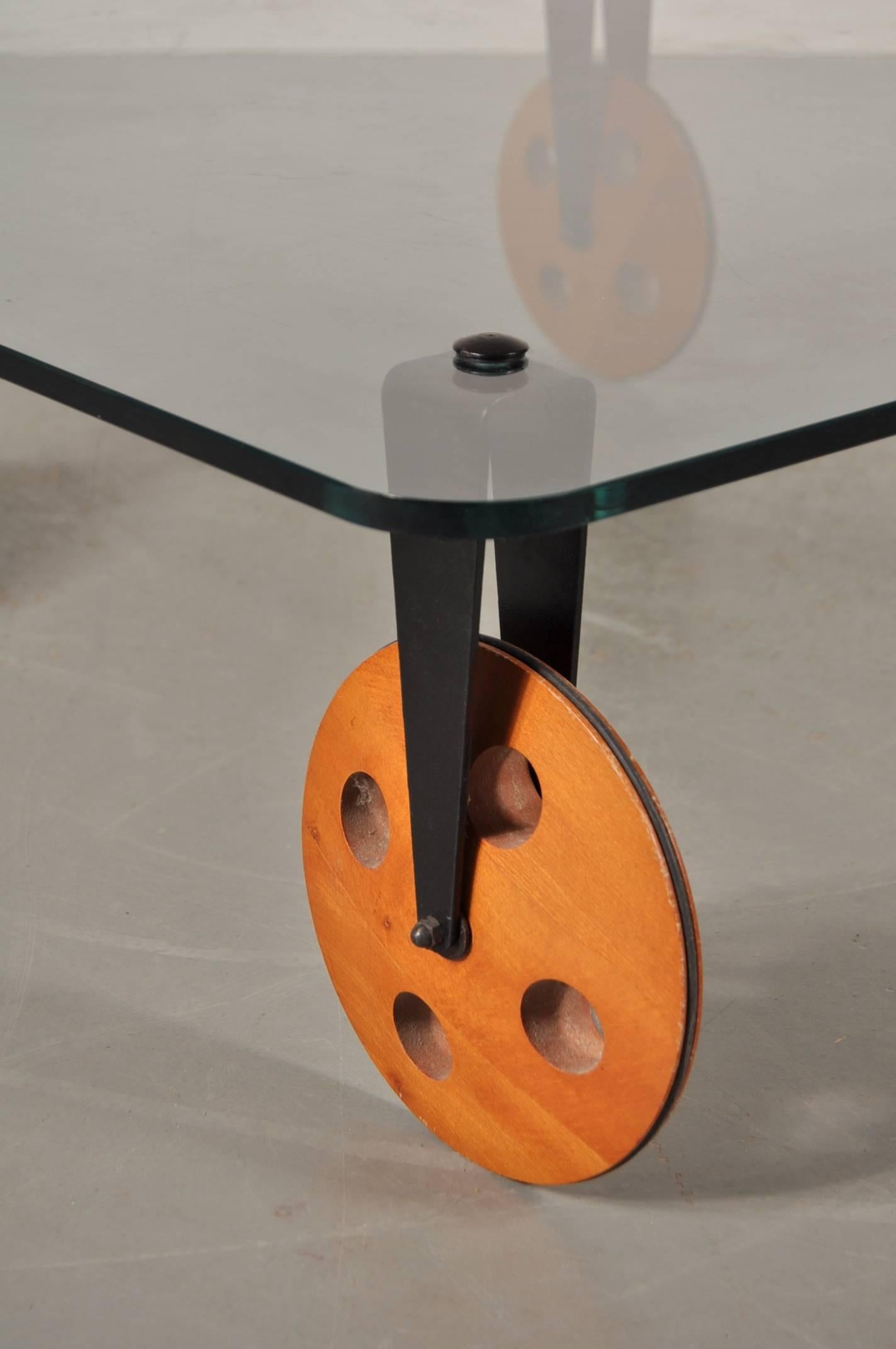Coffee Table in the Style of Gae Aulenti for Fontana Arte, Italy, circa 1960s 2