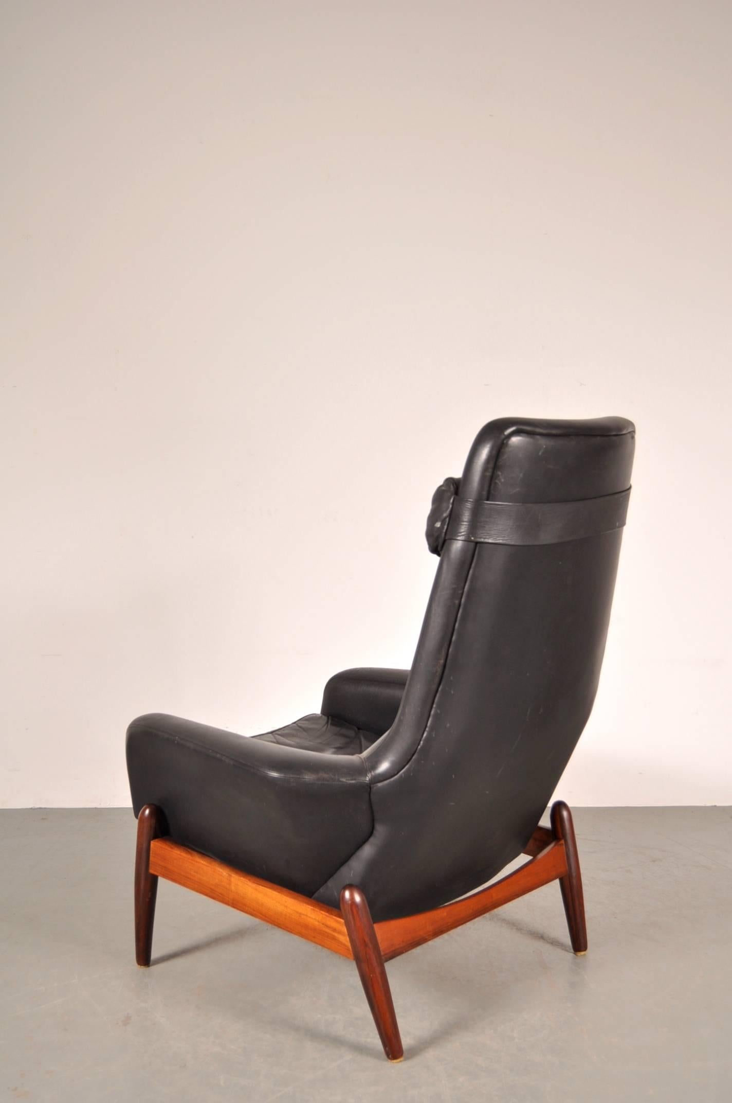 Mid-20th Century Easy Chair by Ib Kofod-Larsen for Bovenkamp, Netherlands, circa 1960