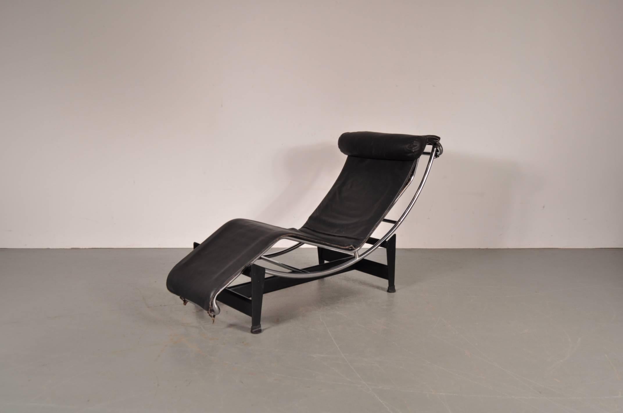 Mid-Century Modern LC4 Chaise Longue by Le Corbusier for Cassina, Italy, circa 1970