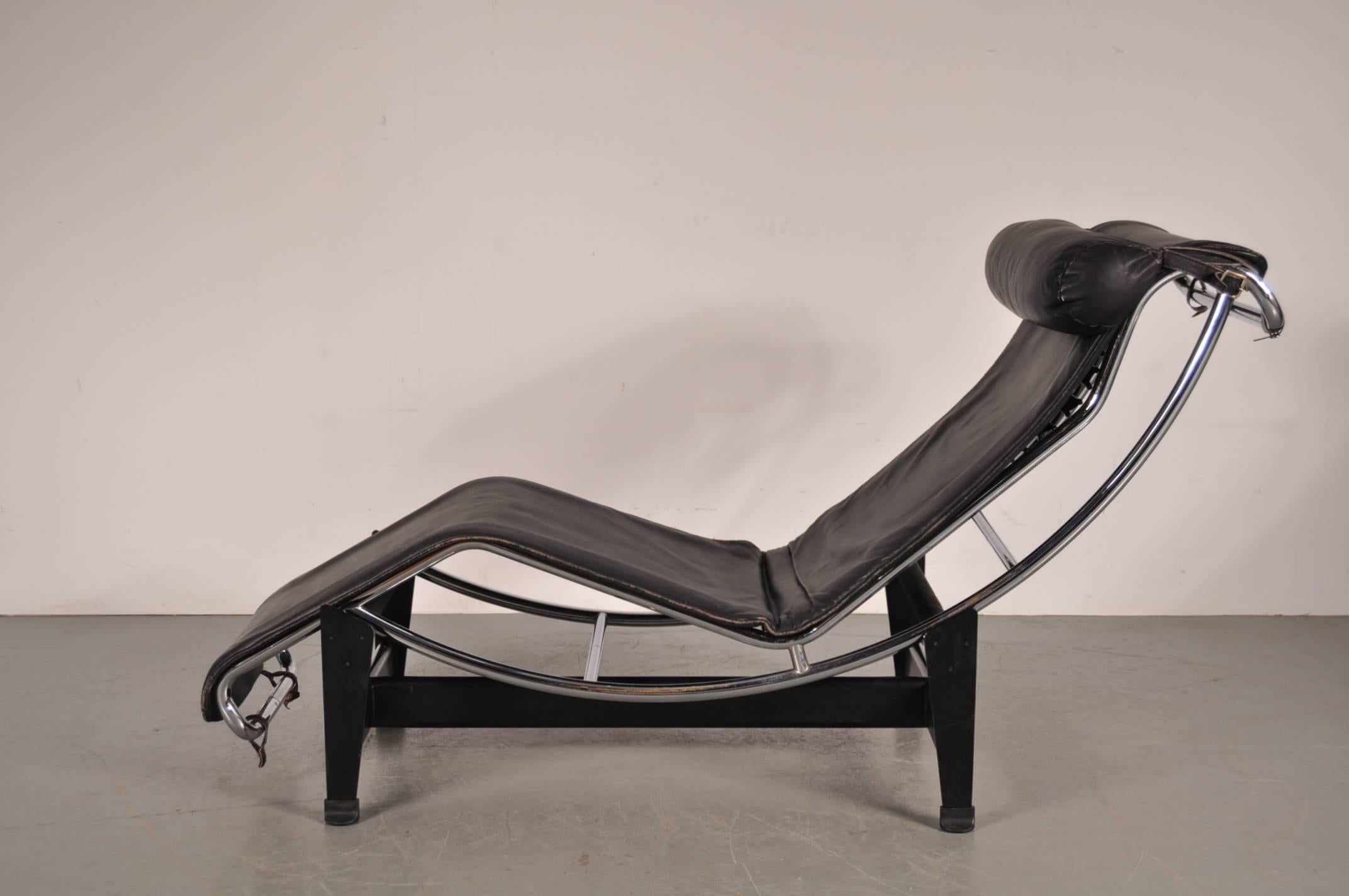 LC4 Chaise Longue by Le Corbusier for Cassina, Italy, circa 1970 In Good Condition In Amsterdam, NL
