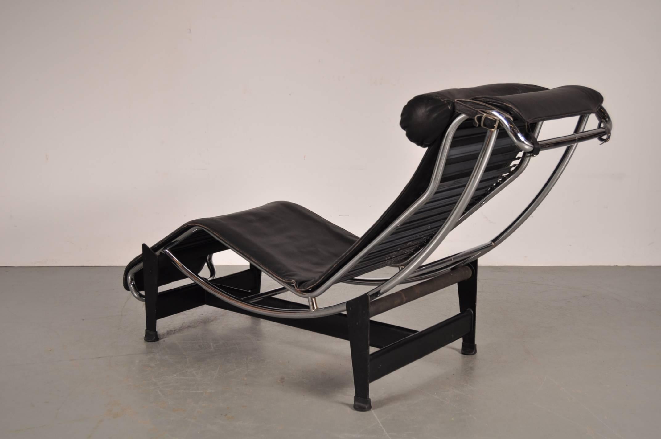 LC4 Chaise Longue by Le Corbusier for Cassina, Italy, circa 1970 2