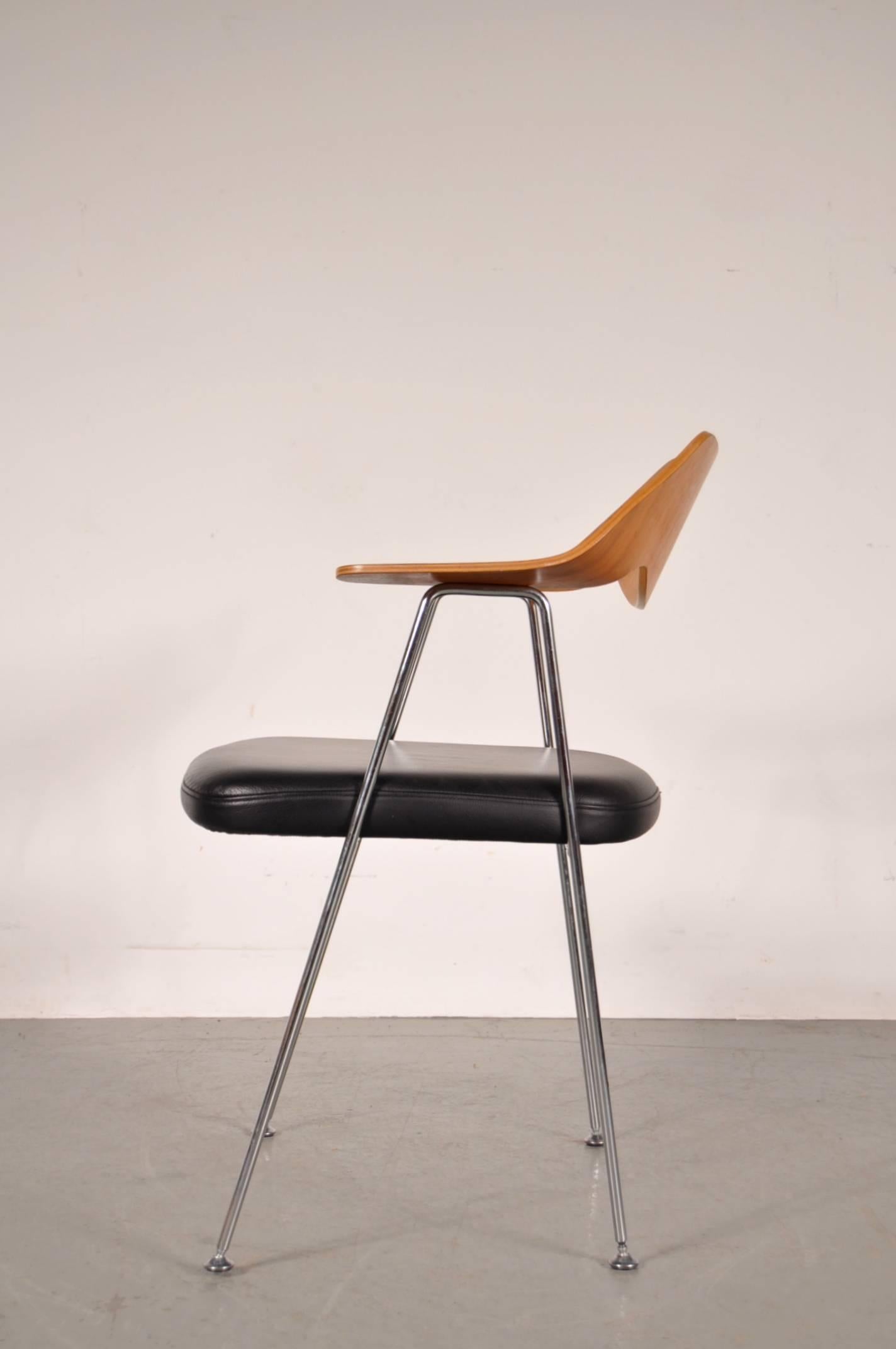 Mid-Century Modern Desk / Side Chair by Robin Day for Hille, UK, circa 1950