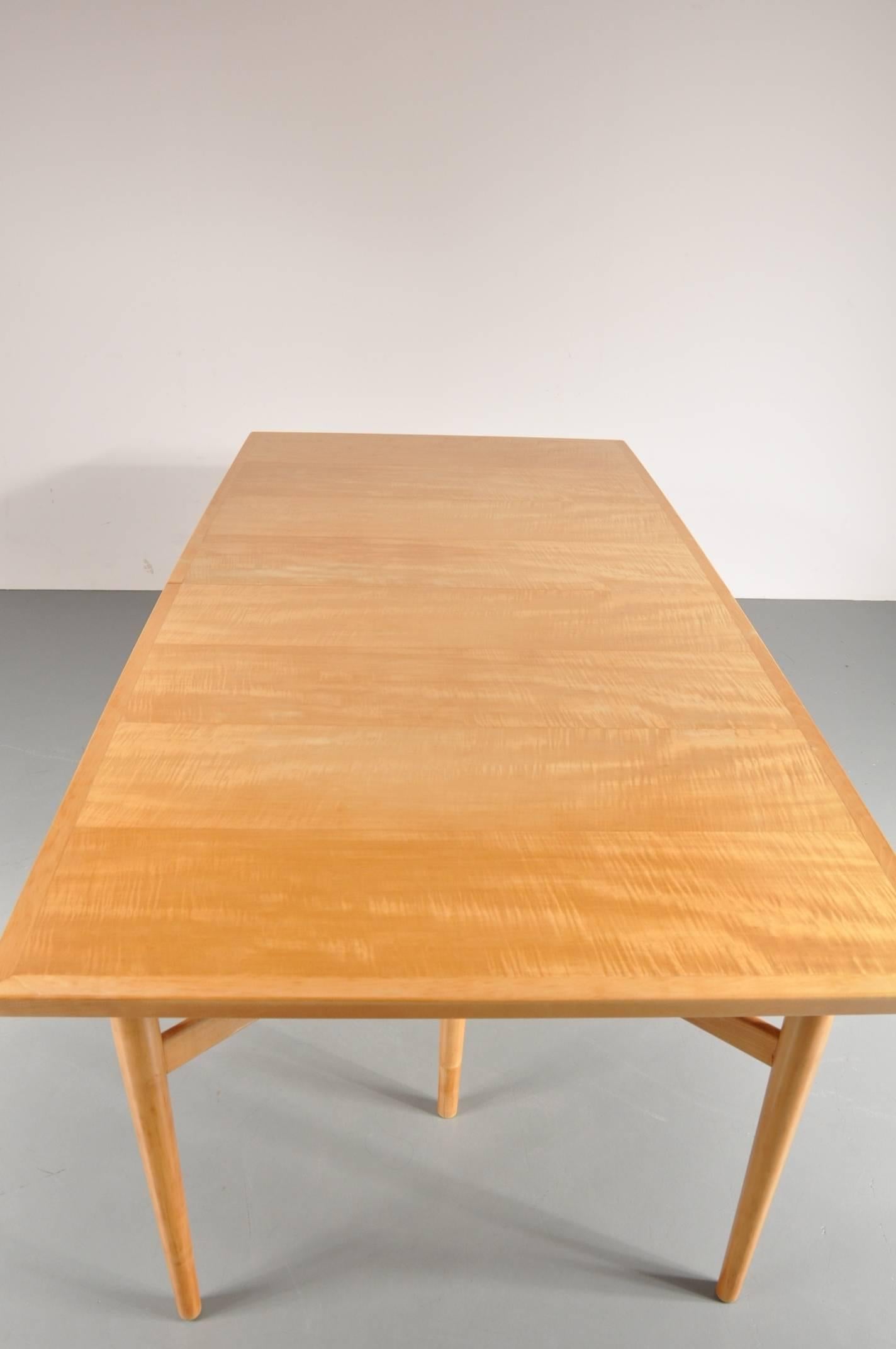 Rare Birch Extendable Dining Table by Arne Vodder for Sibast, Denmark, 1960 2