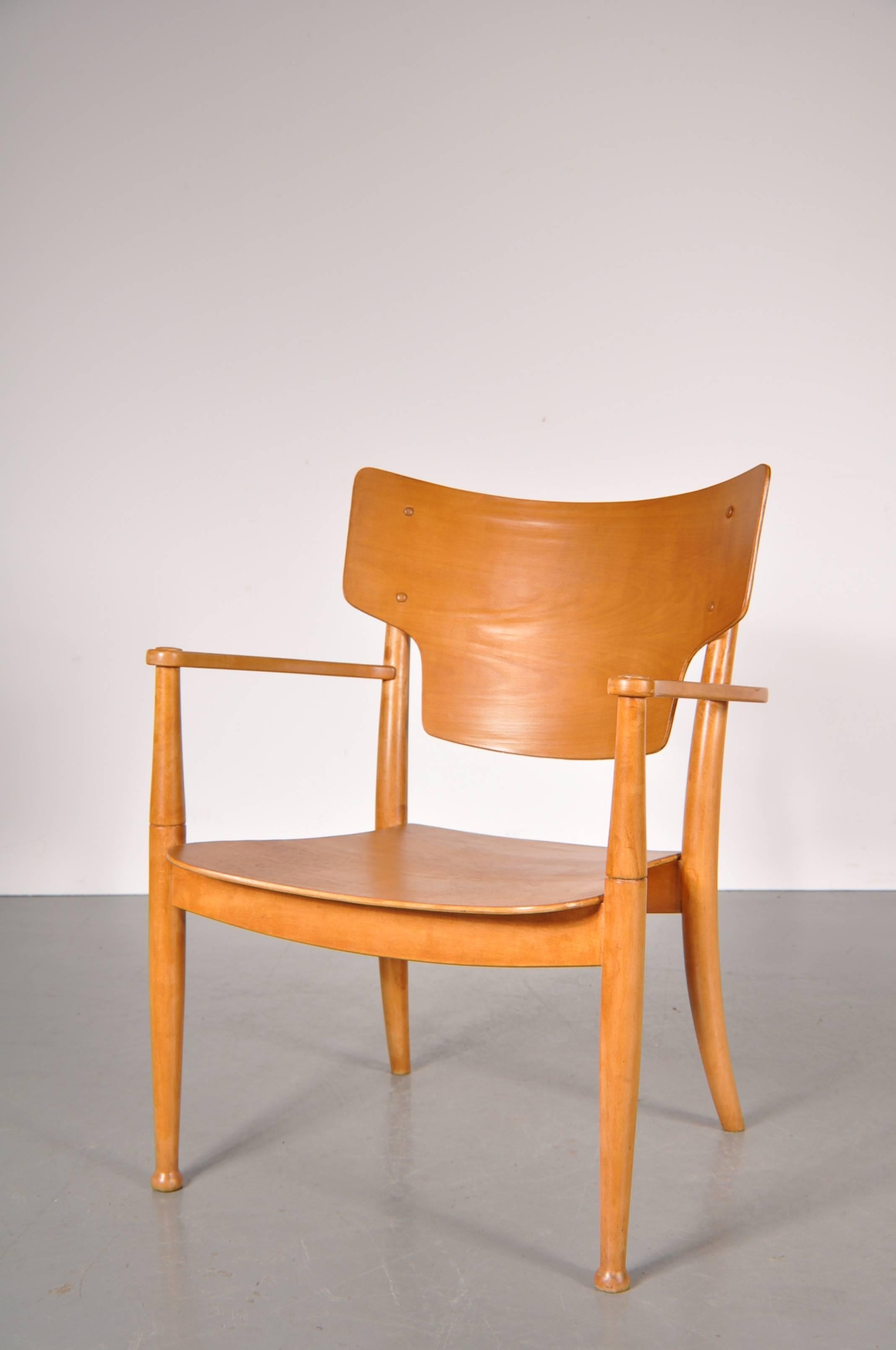 peter hvidt chair