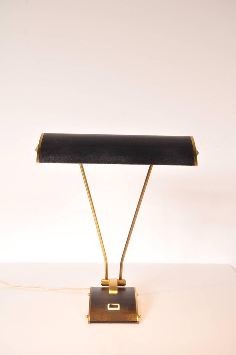 Desk Lamp by Eileen Gray for Jumo, France, circa 1940 For Sale 3