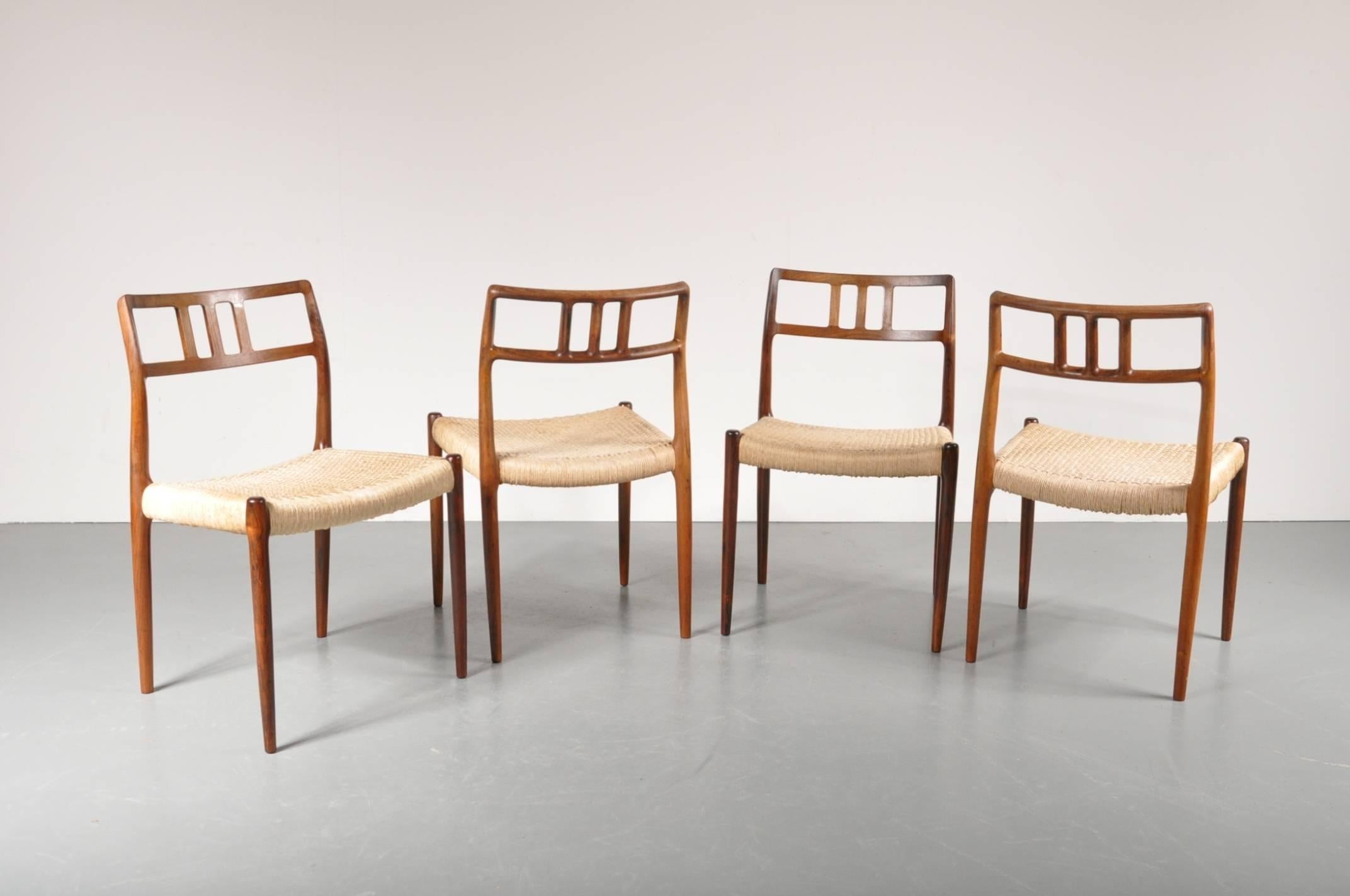 Beautiful set of four Model 79 dining chairs designed by Niels Otto Møller, manufactured by Møller in Denmark, circa 1960.

An outstanding design by popular Danish designer Møller, made with a wonderful touch of luxury. These chairs are made of