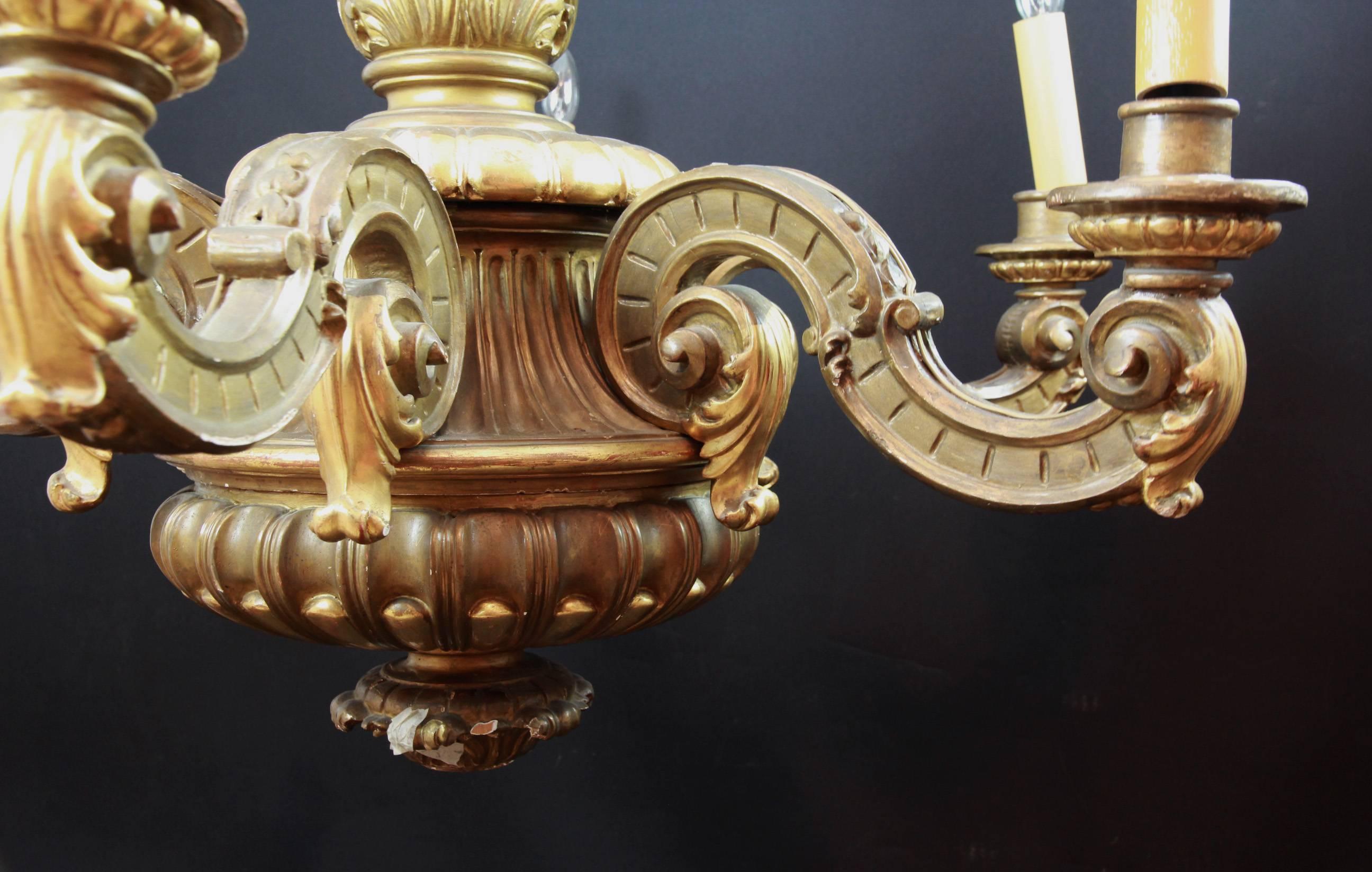 Large Carved French Chandelier In Good Condition For Sale In London, GB
