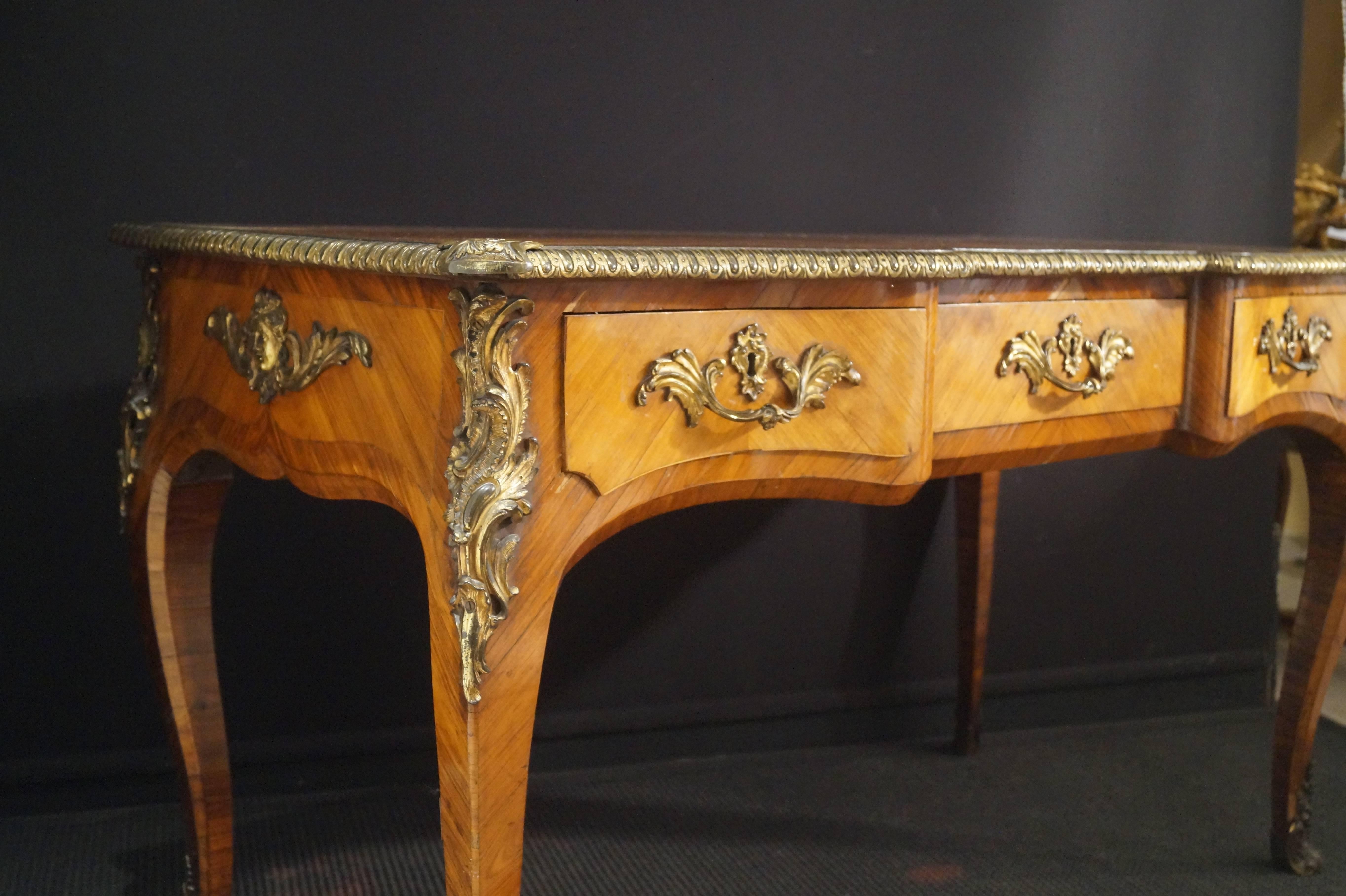 Exceptional Quality Louis XVI Style Desk For Sale 3