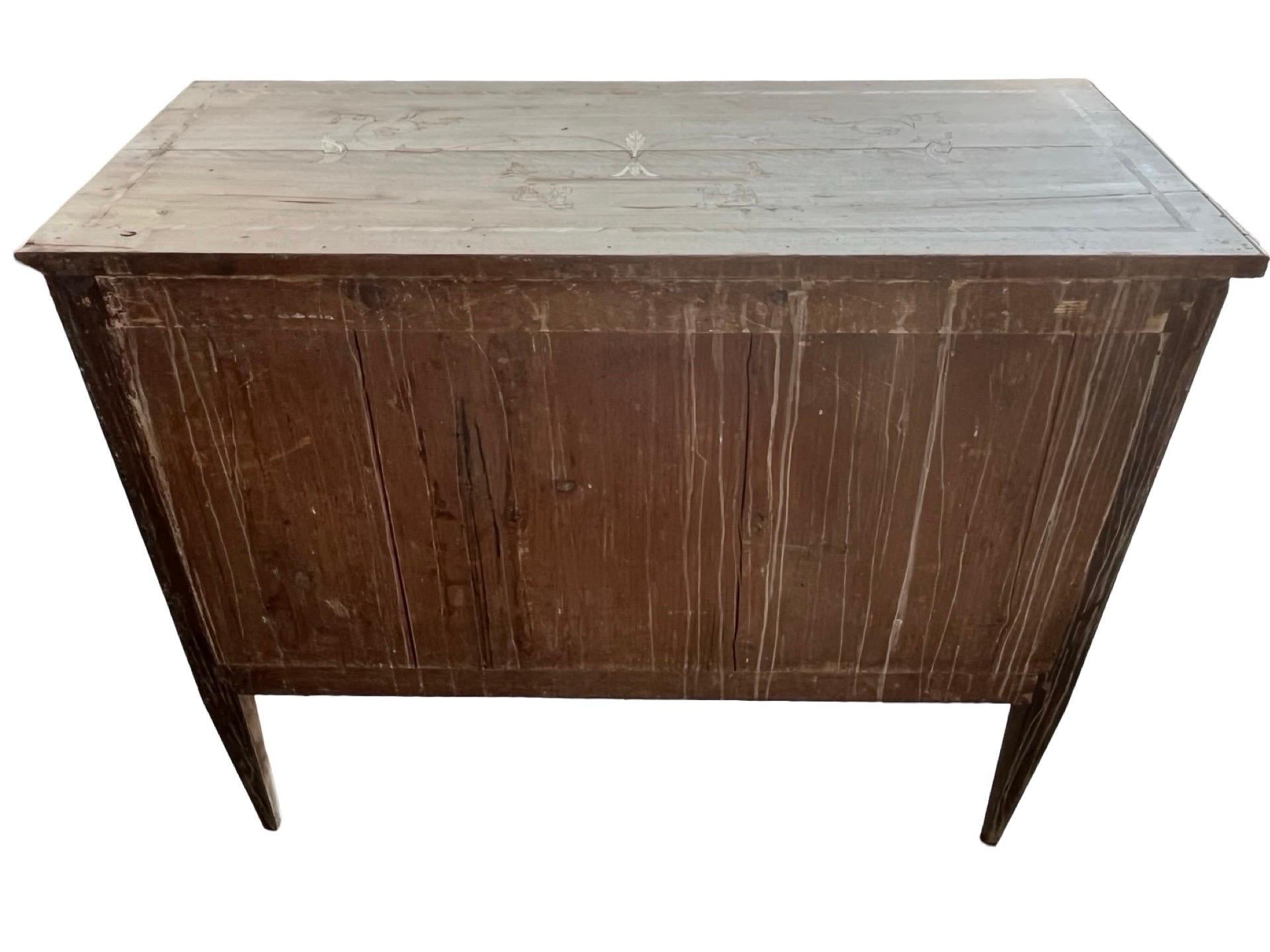 Hand-Crafted 19th Century Italian Neoclassical Bleached Walnut Commode With Inlay For Sale