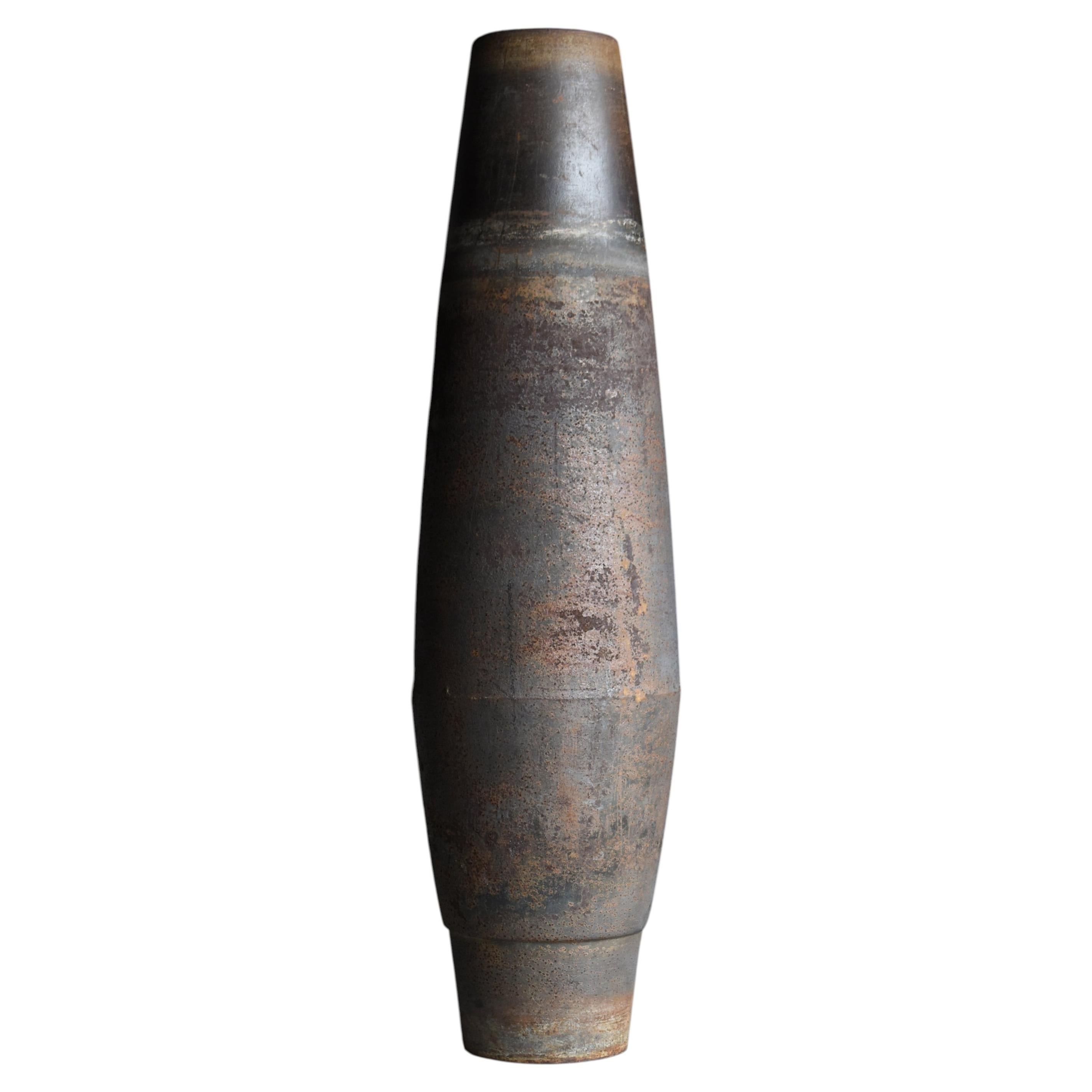 Antikes, massives, skulpturales Eisenobjekt aus Japan, Anfang des 20. Jahrhunderts, Wabi-Sabi