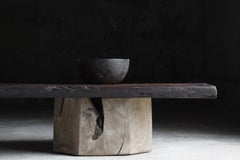 Tavolino antico giapponese, anni '60 dell'Ottocento - anni '20 del Novecento / Tavolino da salotto in stile Wabi Sabi