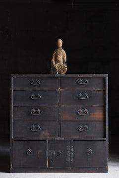 Große japanische Kommode aus der Edo-Zeit, 1800er–1860er Jahre / Tansu-Sideboard im Wabi-Sabi-Stil