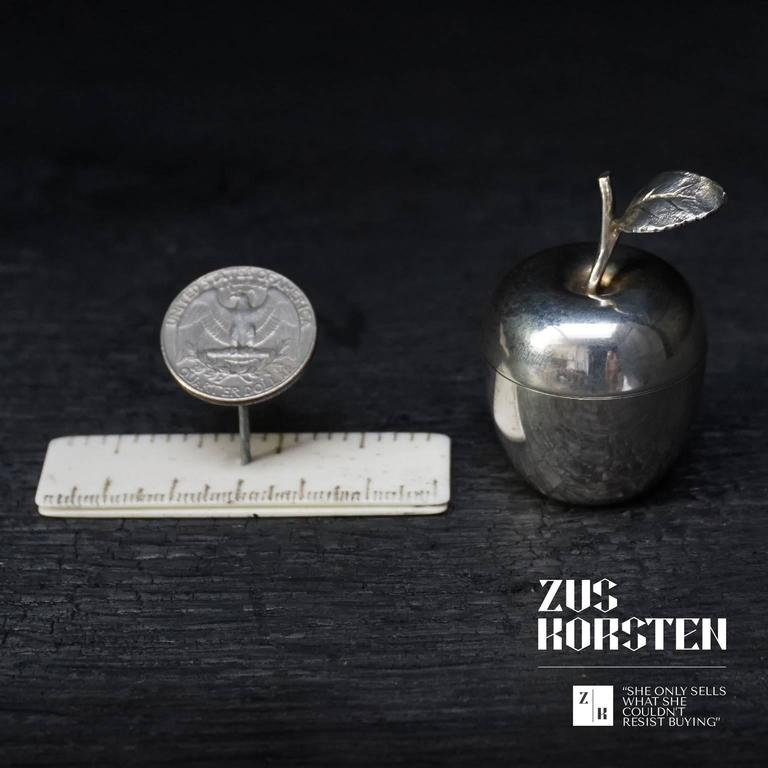 ティファニー シルバー925 クリスタル製 アップル ボックス TIFFANY & CO. AUTHENTIC STERLING SILVER APPLE PILL BOX