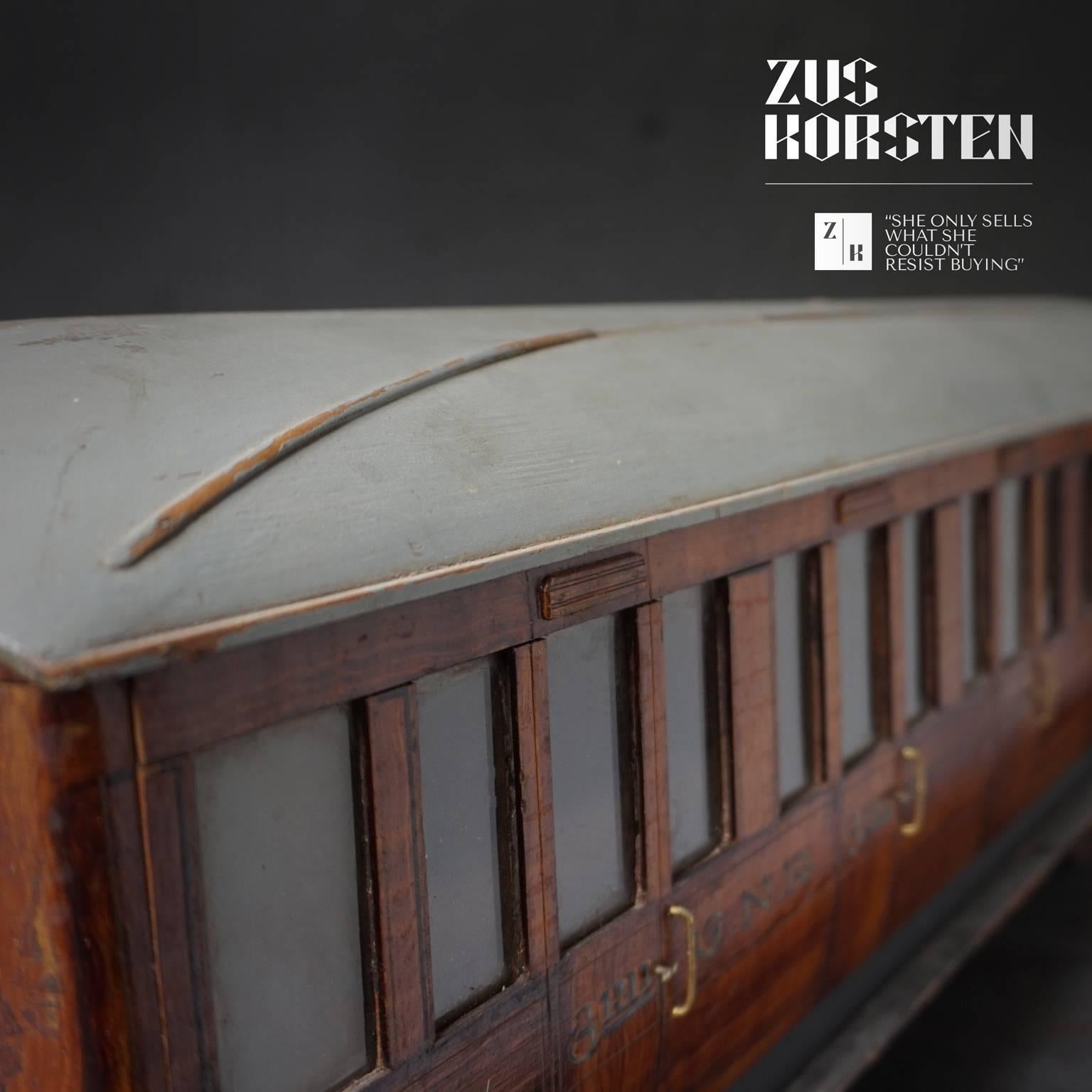 19th Century 20th Century Great Northern Railway Passenger Coach No. 304