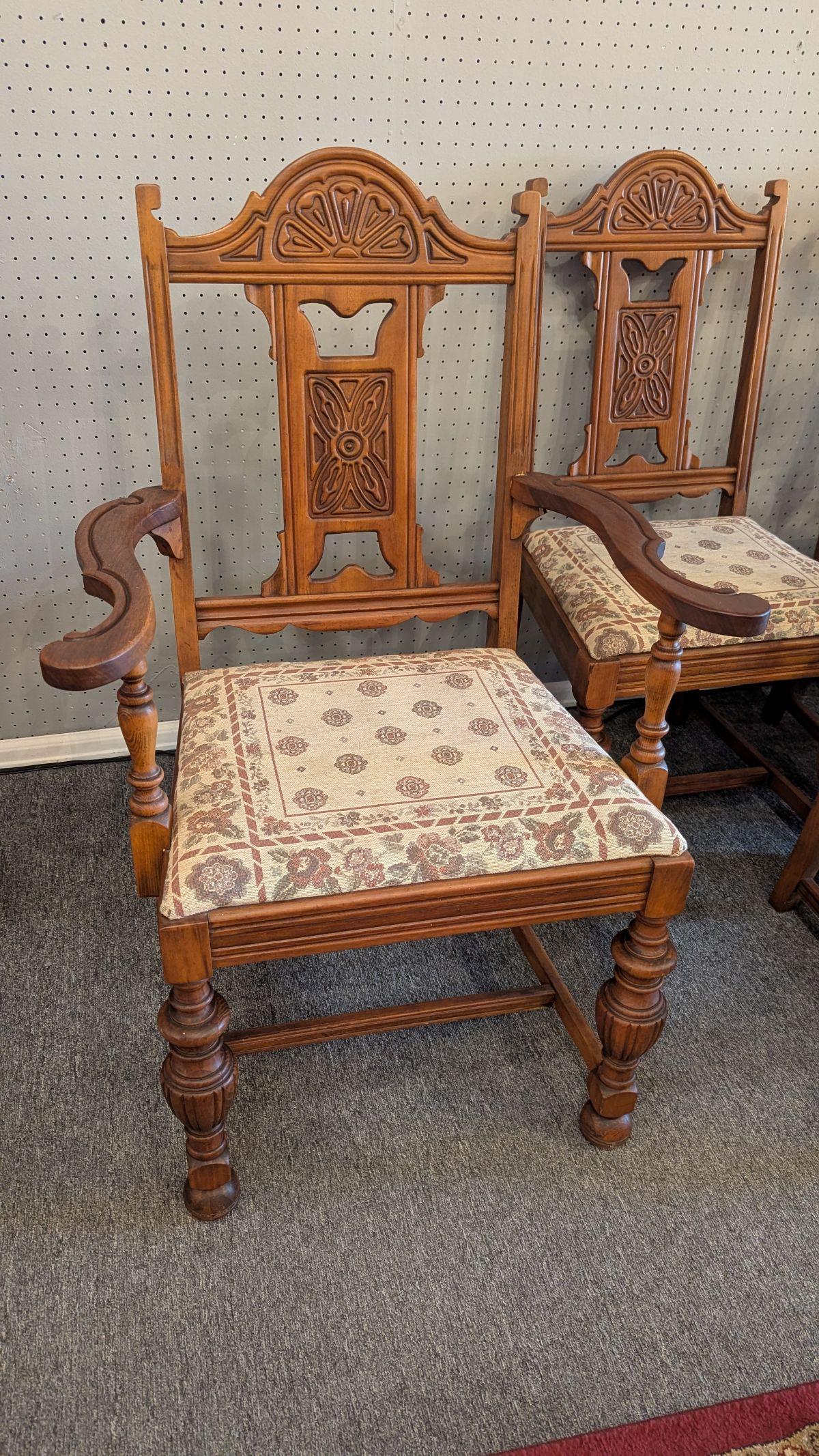 Tudor Jacobean Dining Table and 6 Chairs For Sale 6